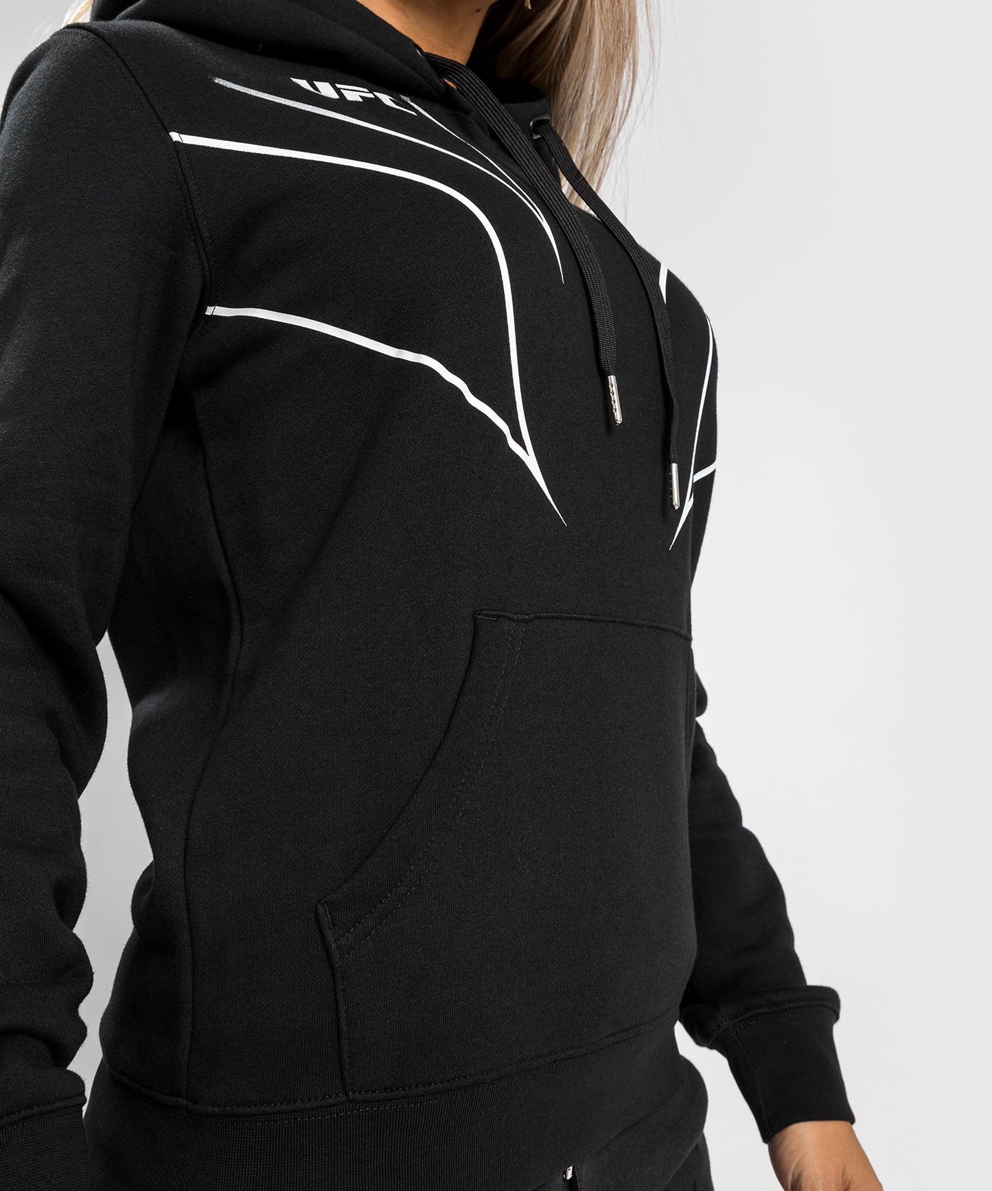 Sweatshirt UFC Venum Authentic Fight Night 2.0 Replica - Pour Femmes - Noir