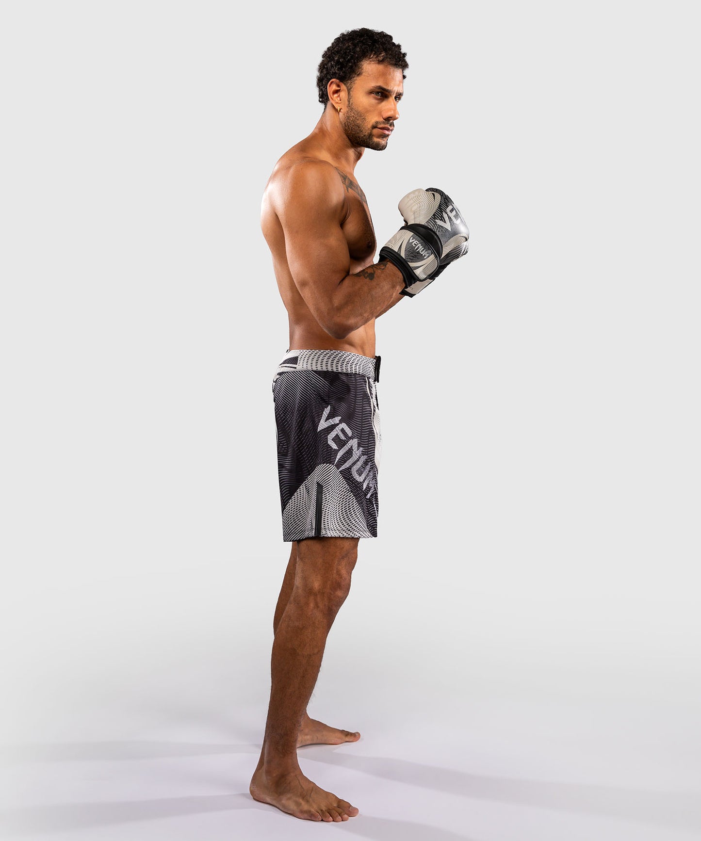 Short de Combat Venum Galactic 3.0 - Blanc Cassé/Noir