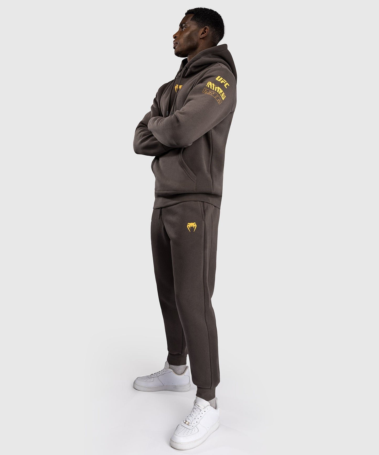 UFC Fusion by Venum Fight Week Men's Hooded Sweatshirt - Terrestrial Brown