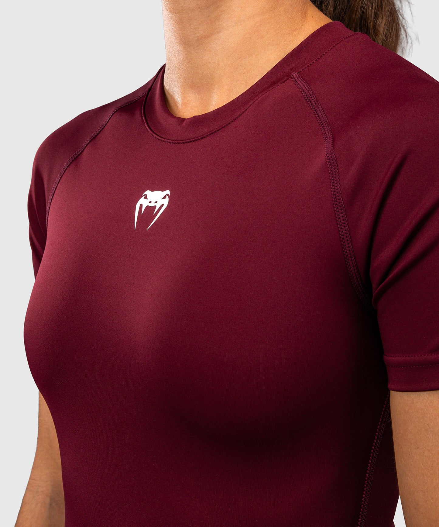 Venum Aero XT Short Sleeve Rashguard - Plum