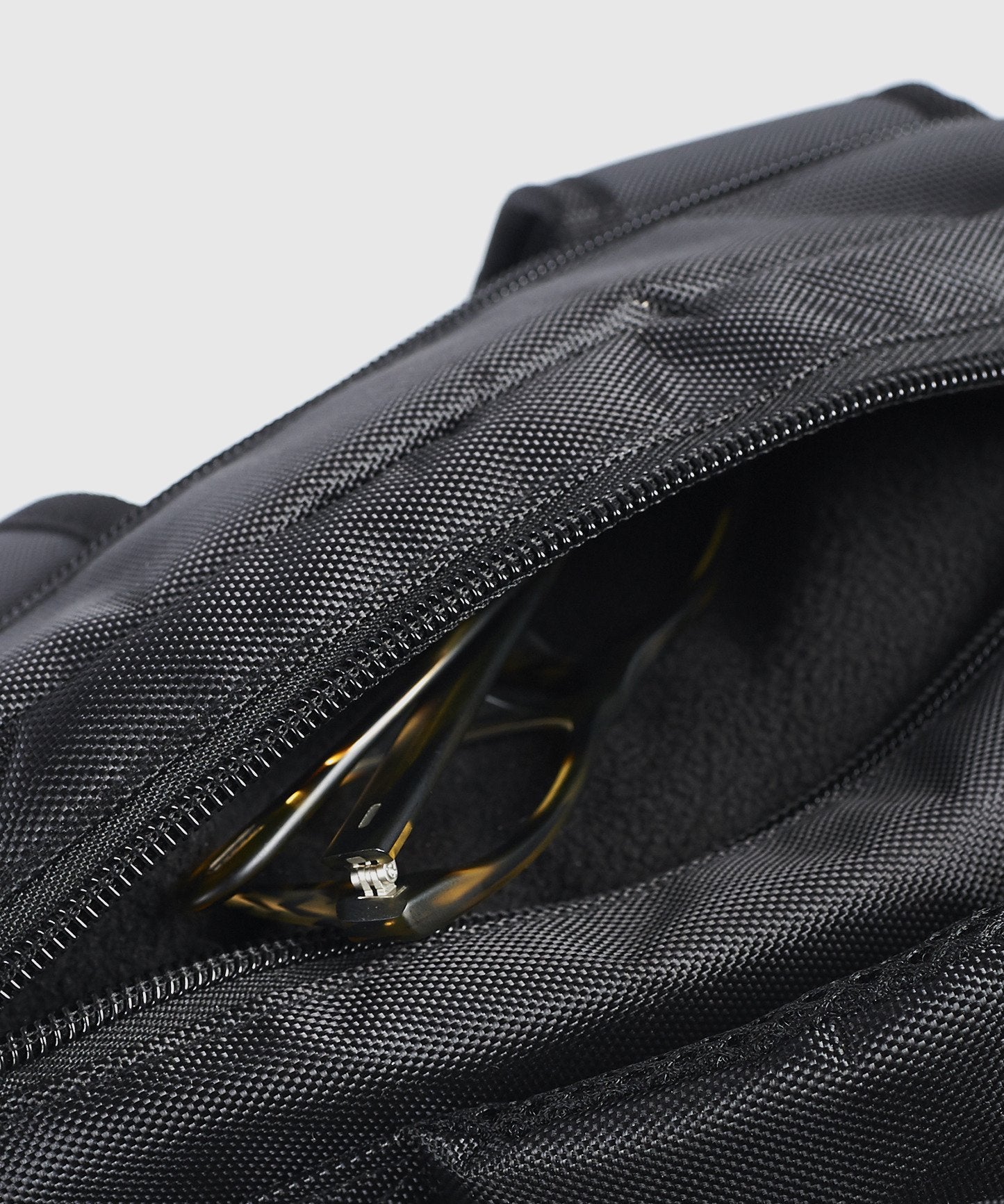 Manto One XL Zaino Convertibile - Nero