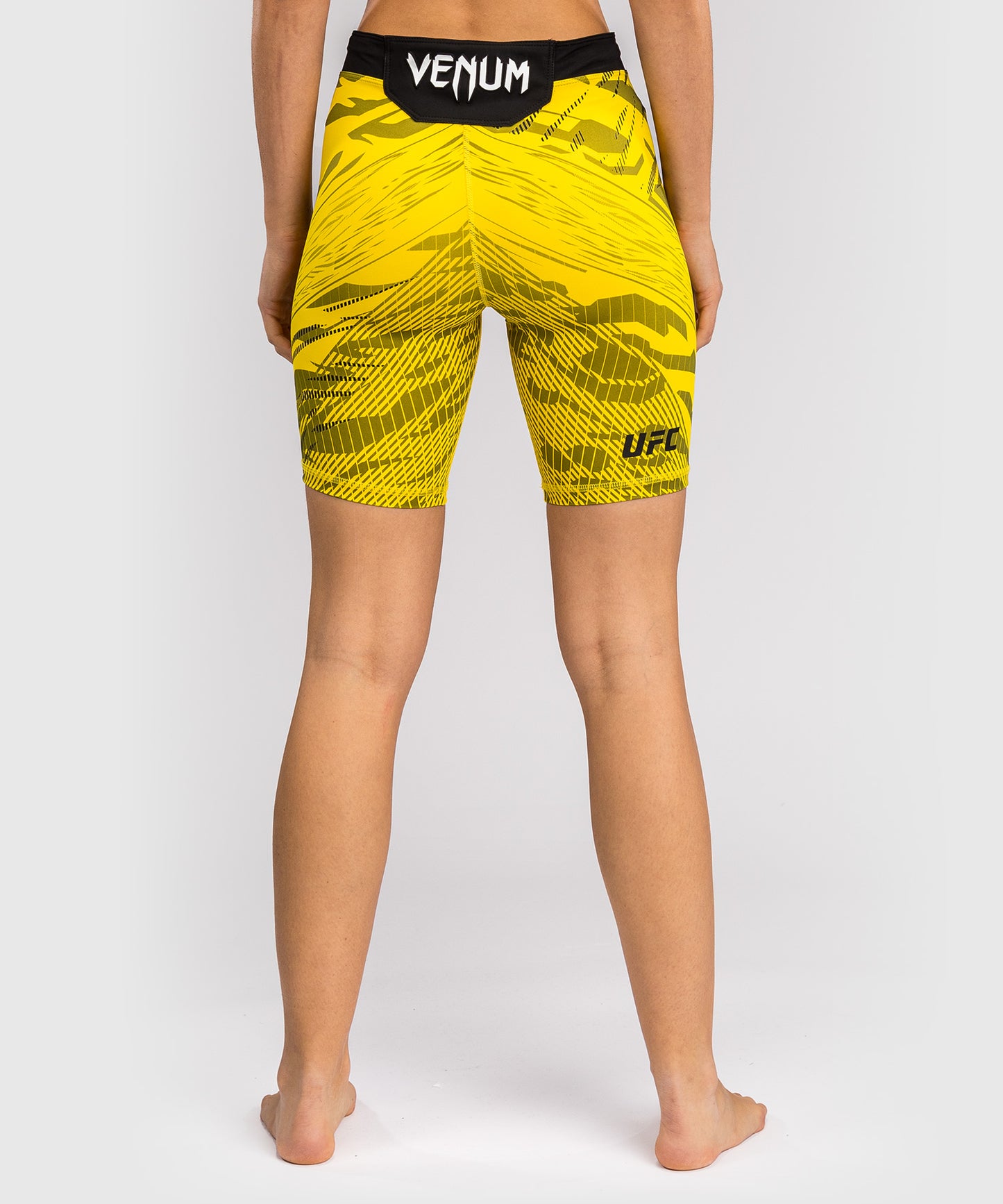 UFC Fusion by Venum Authentic Fight Night Damen Vale Tudo Short - Long Fit - Gelb
