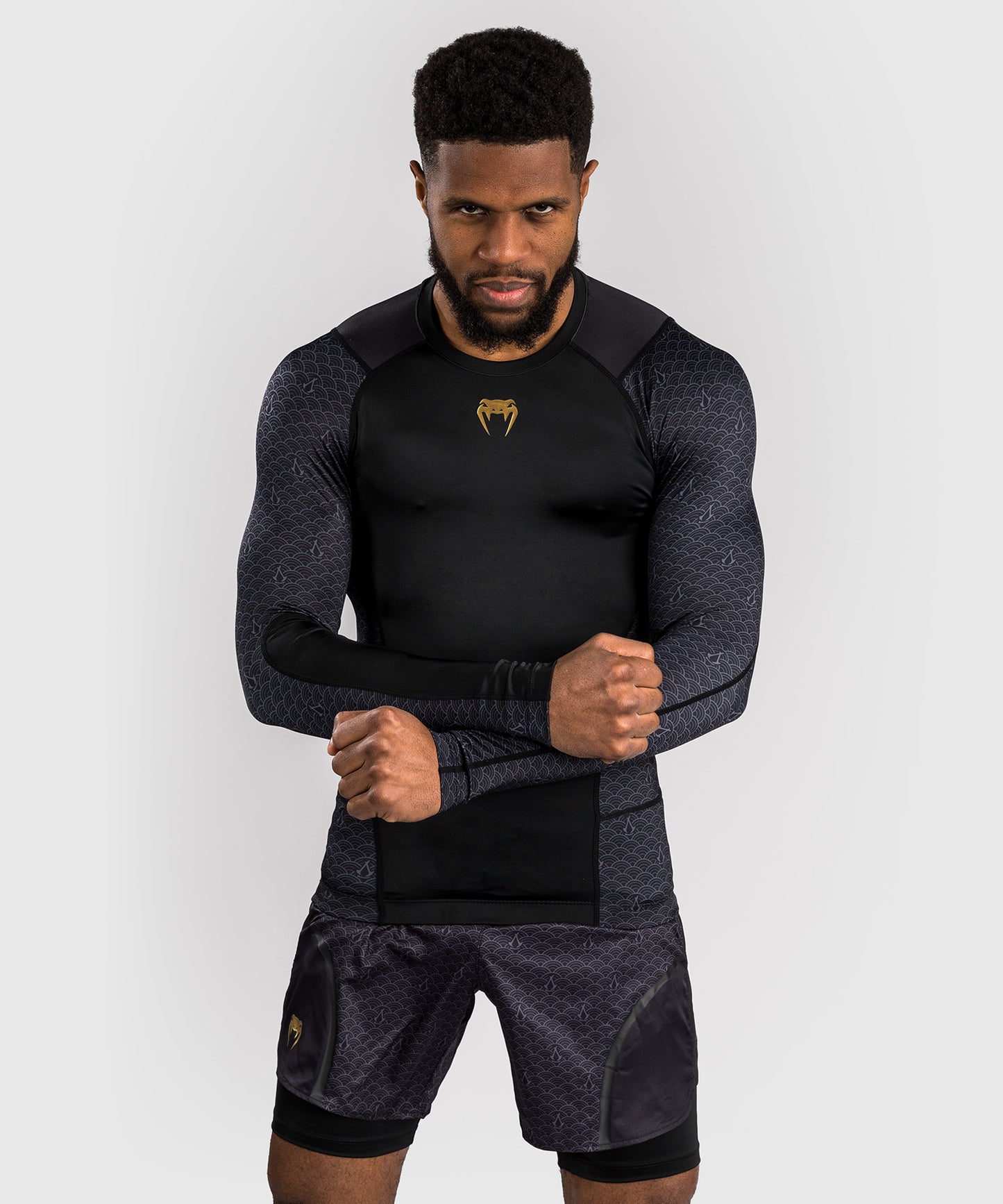 Venum x Assassin's Creed Shadows Long Sleeve Rashguards - Black