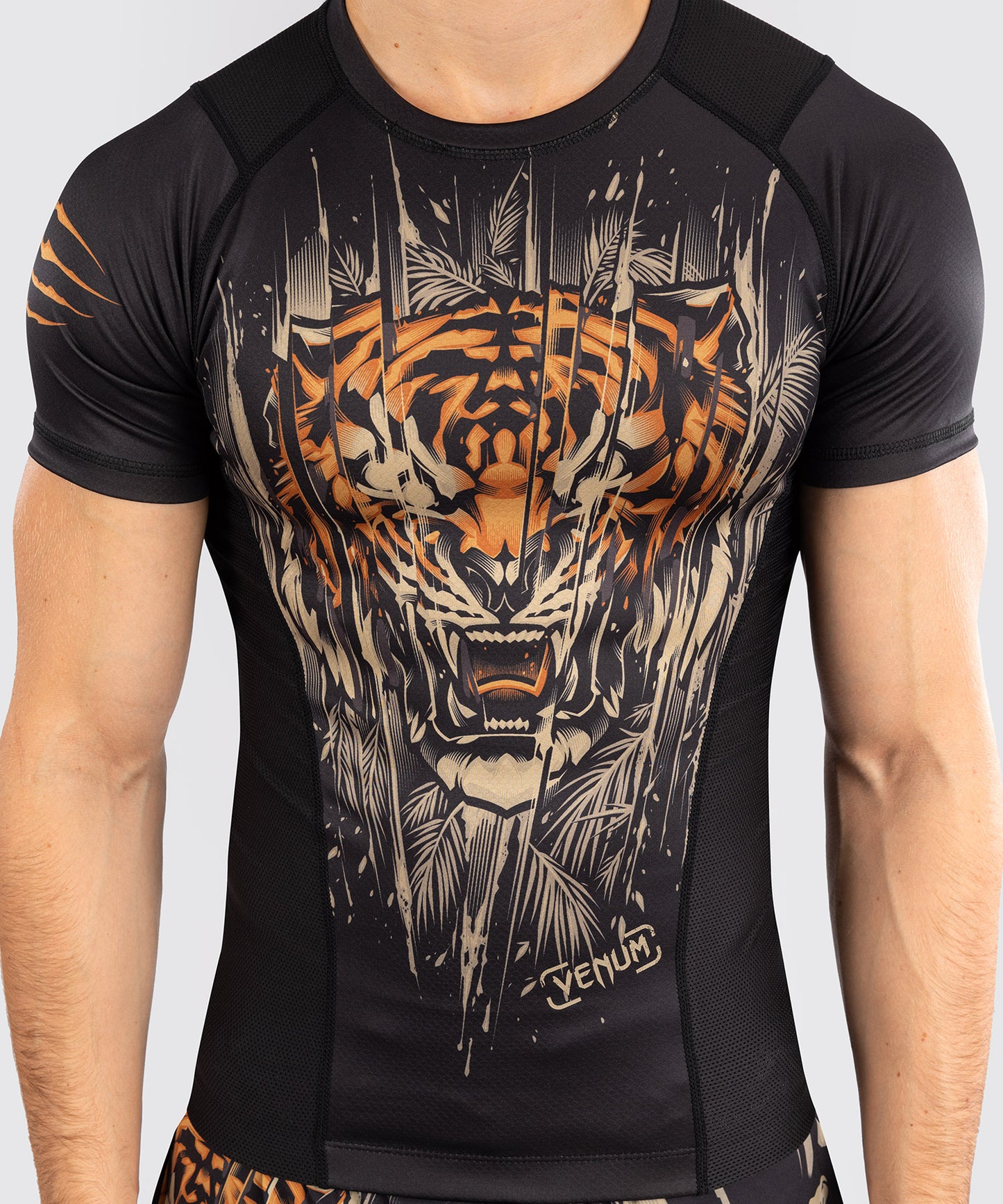 Rashguard à Manches Courtes Venum Tiger pour Hommes - Noir/Orange Néon