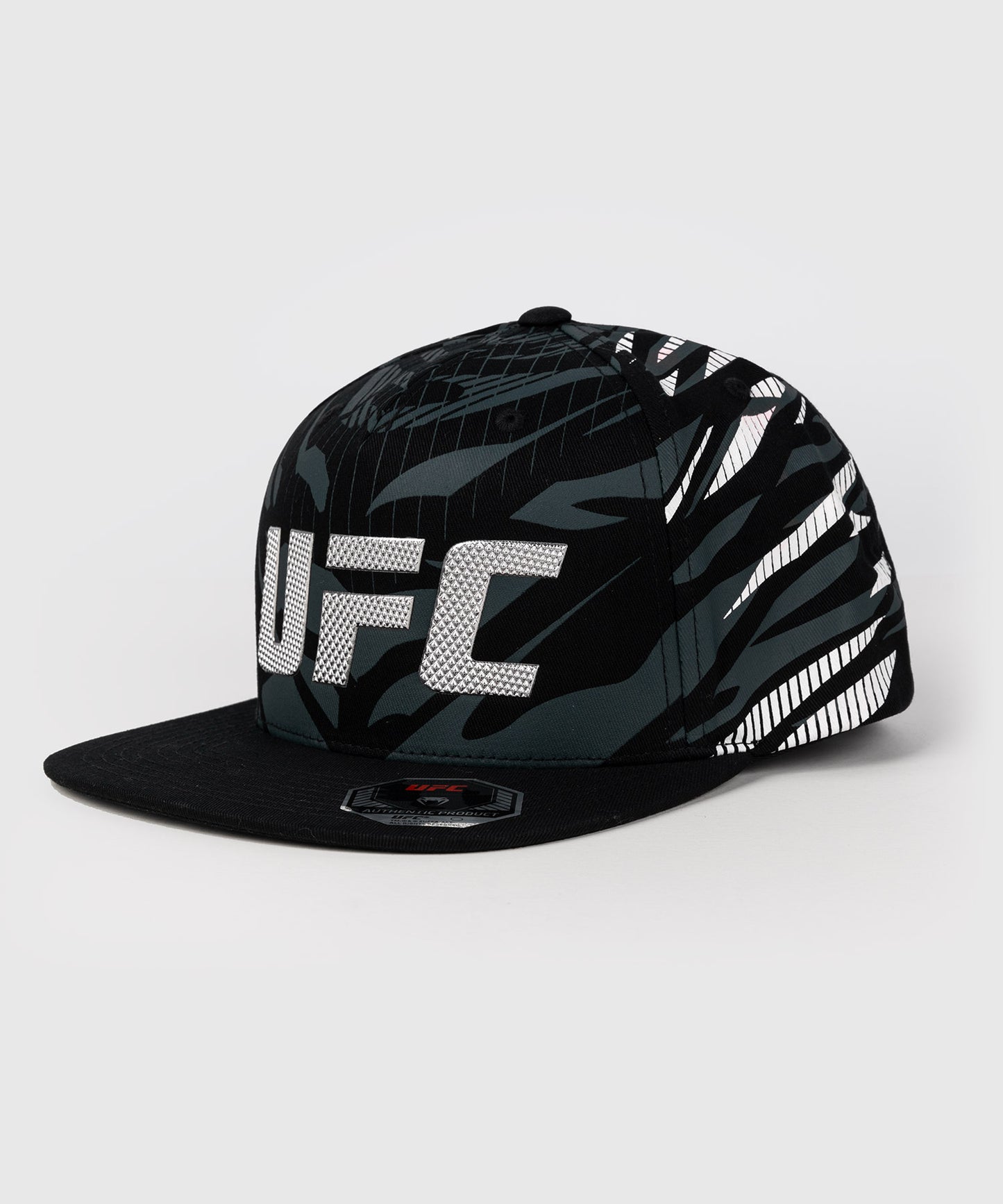 UFC Fusion by Venum Authentic Fight Night Sport Cap - Schwarz
