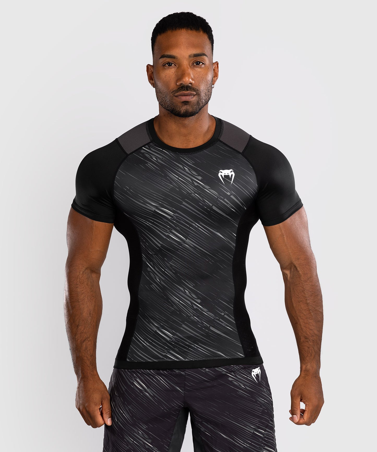 Rashguard Manches Courtes Venum Rapid - Noir/Gris Orage