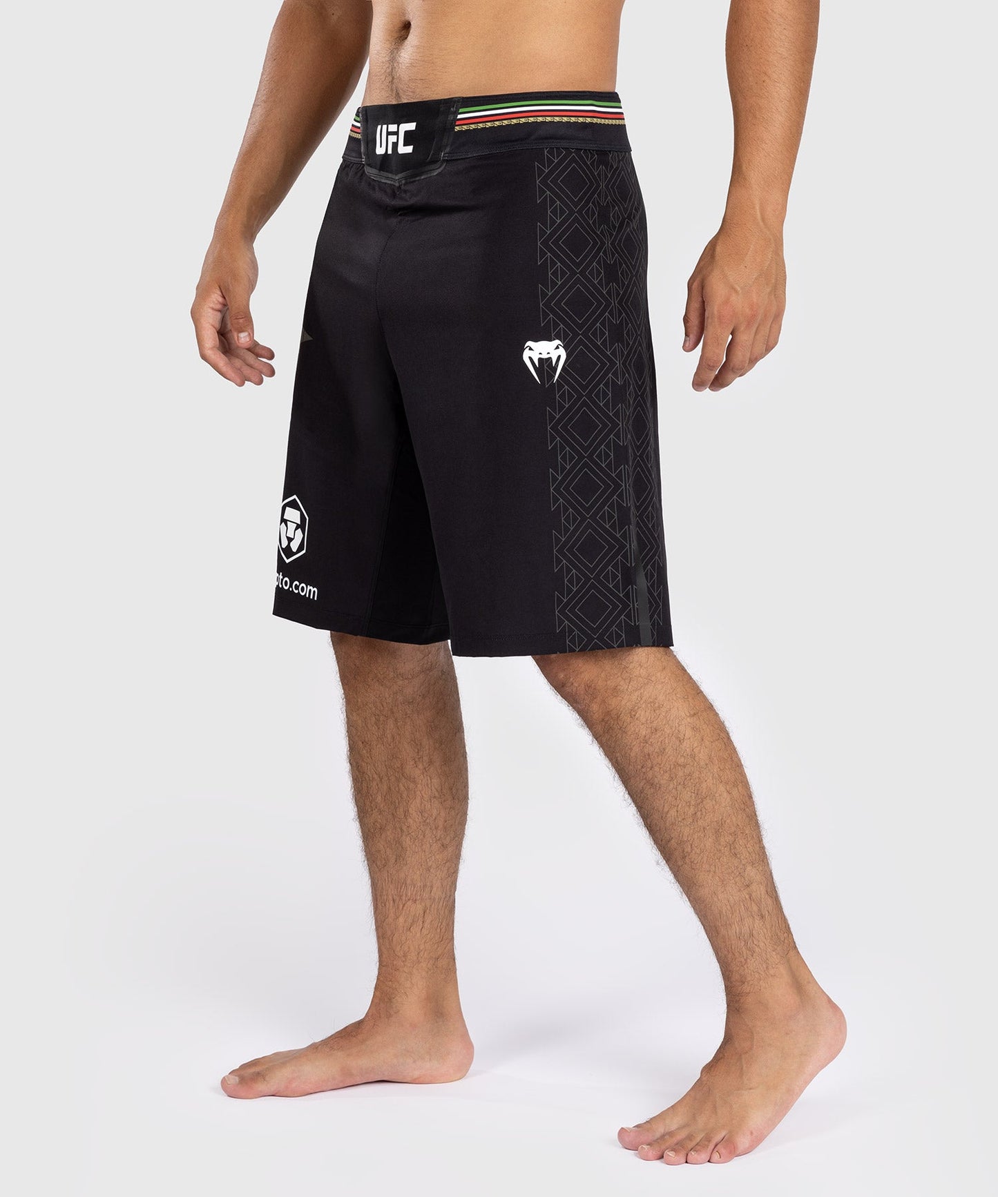 Noche UFC by Venum Authentic Fight Night Short for Men - Long Cut - Black