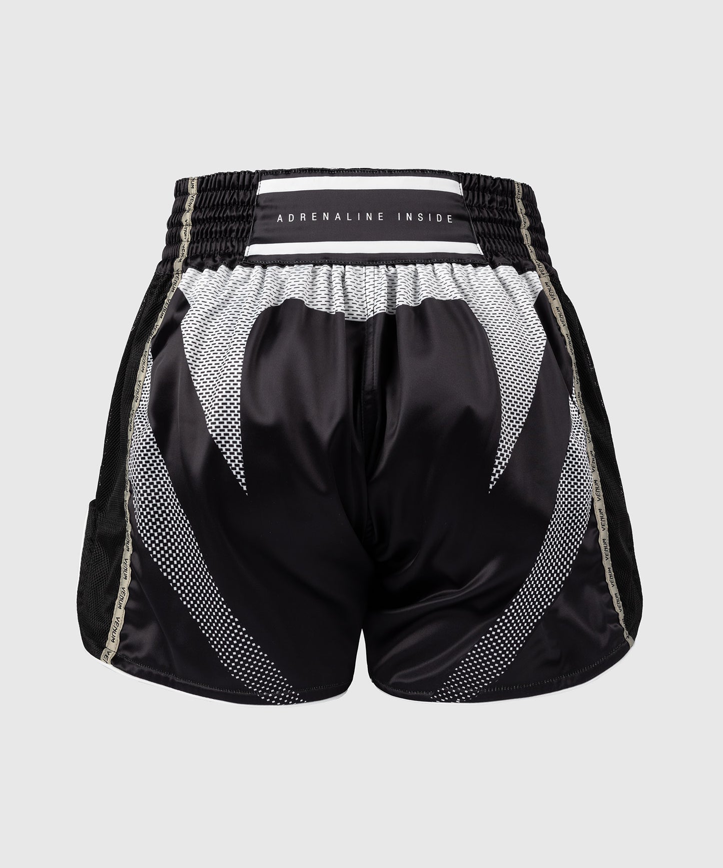 Venum Adrenaline Muay Thai Shorts – Schwarz/Sand