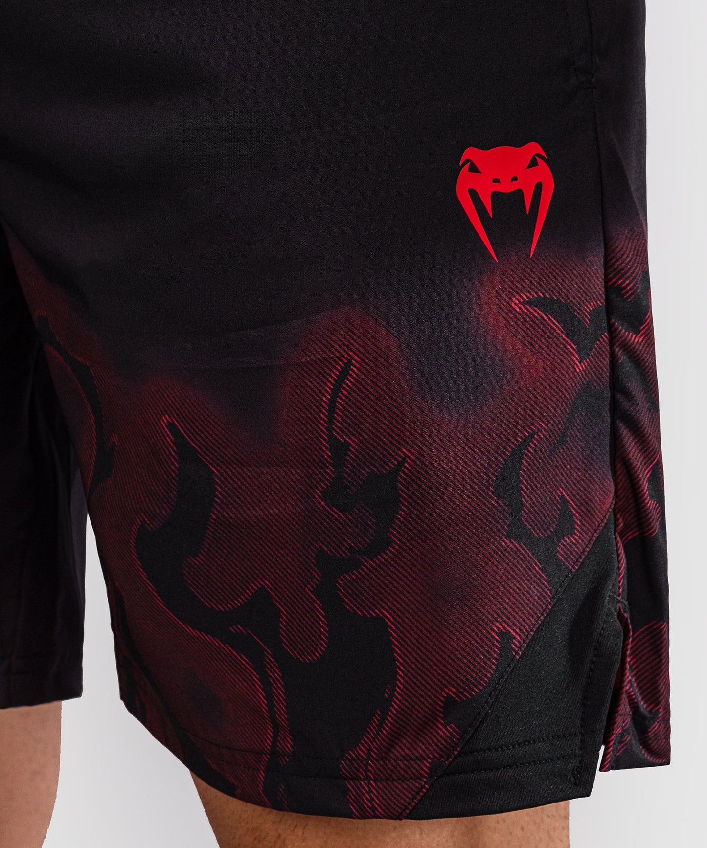 Short d’Entraînement Venum Spectre – Noir/Rouge