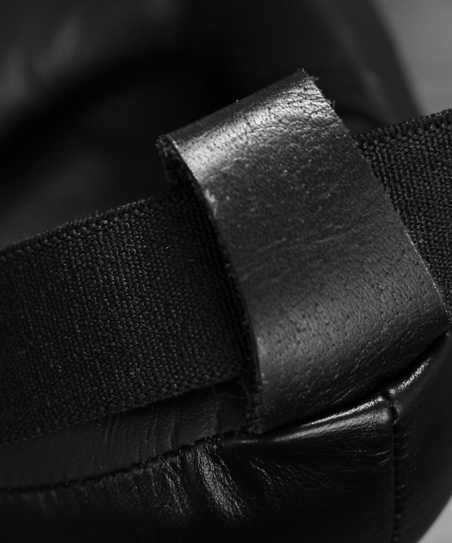 Adidas Pro Leather Groin Guard Men - Black/Gold