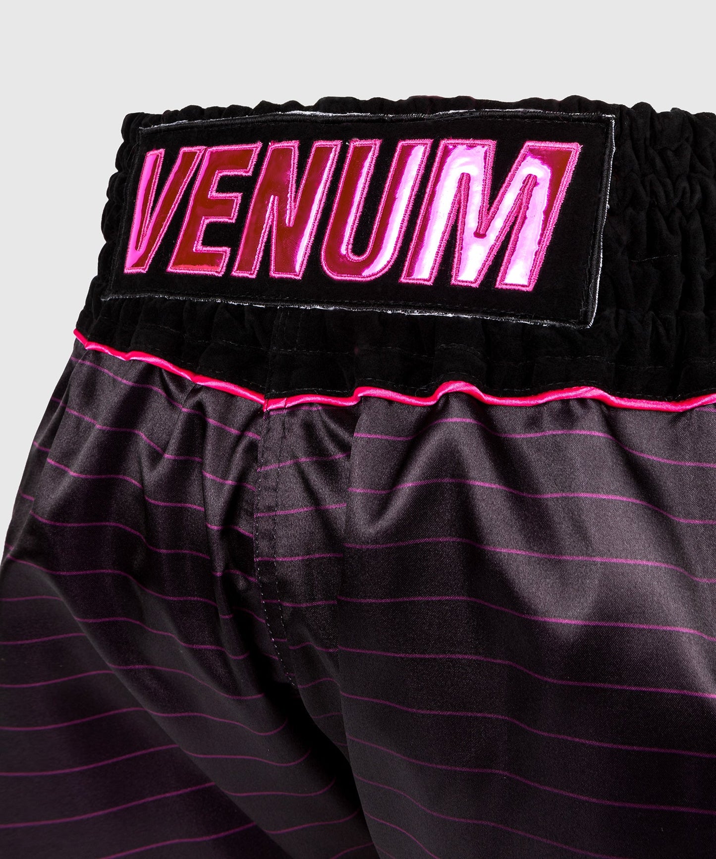 Short de Muay Thai Venum Attack - Noir/Rose