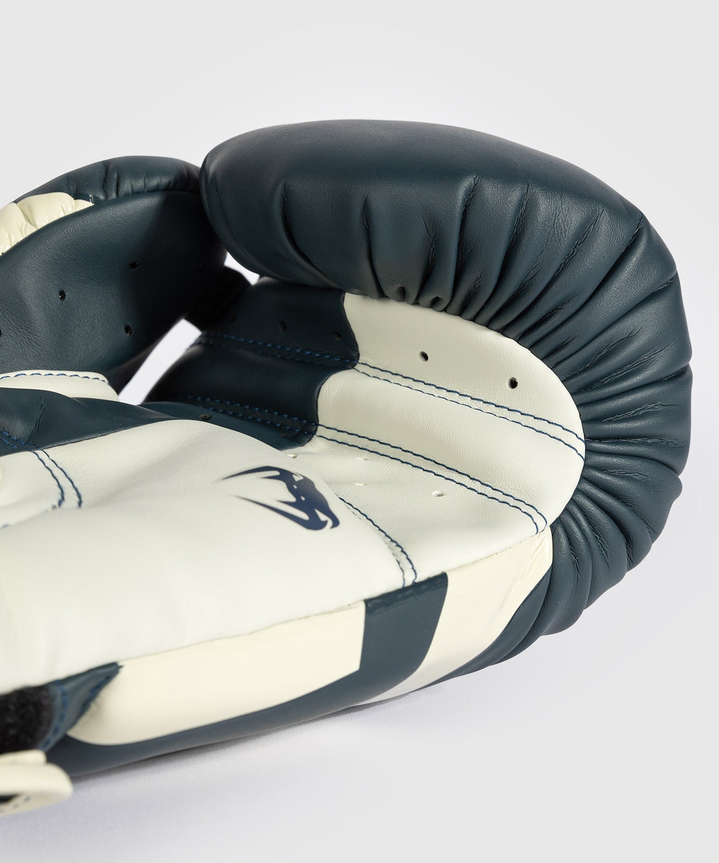 Gants de boxe Venum Elite - Blanc/Bleu Marine