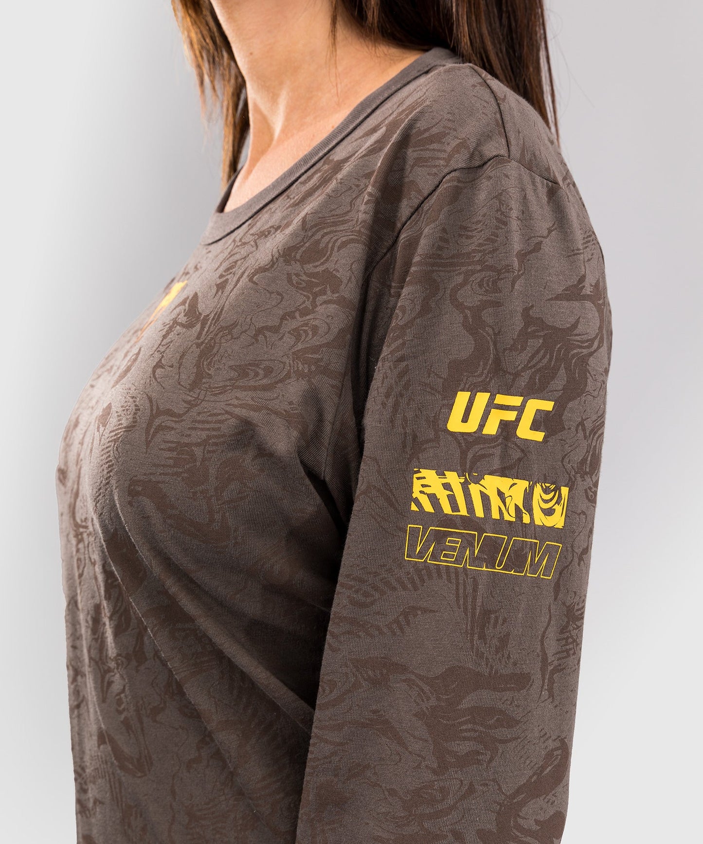 UFC Fusion by Venum Fight Week Women's Long Sleeve Cotton T-Shirt - Earth Brown