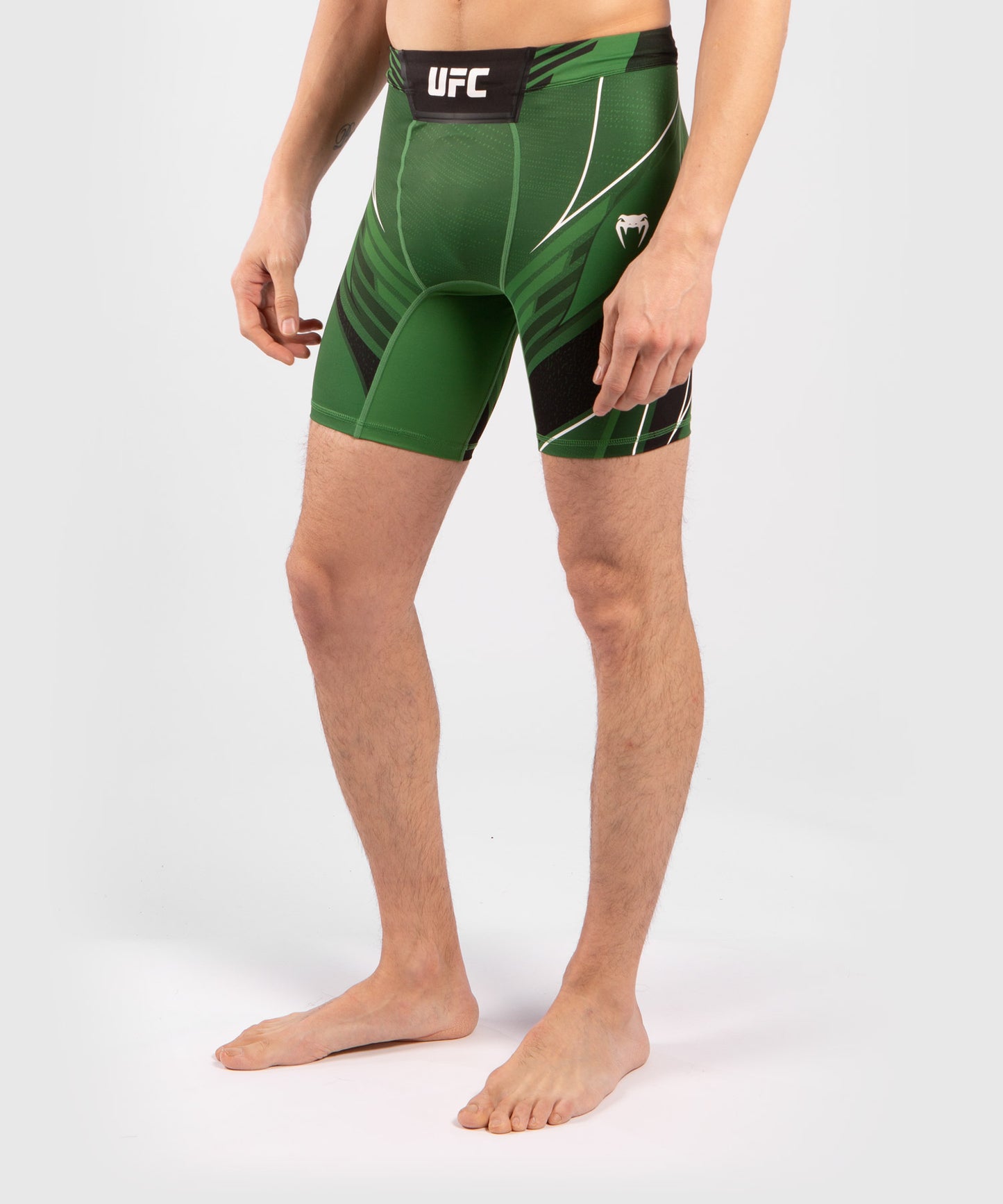 Short de compression pour Hommes UFC Venum Authentic Fight Night - Coupe Courte - Vert