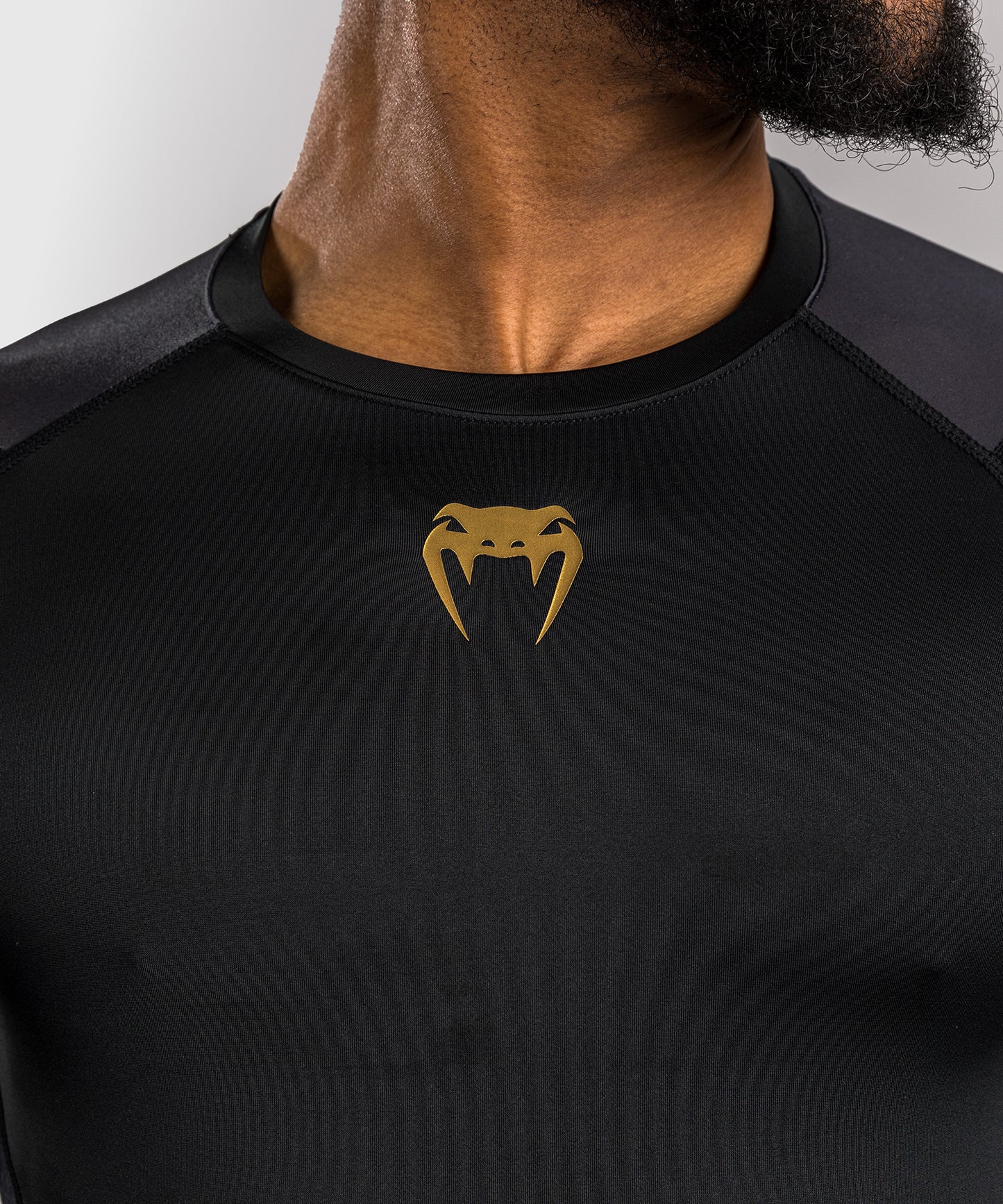 Venum x Assassin's Creed Shadows Long Sleeve Rashguards - Black