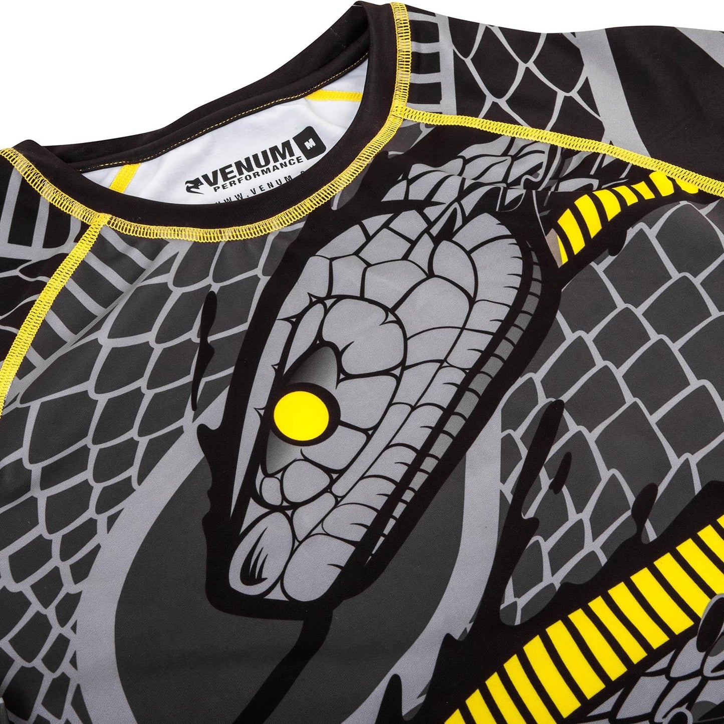 Venum Snaker Rashguard - Short Sleeve