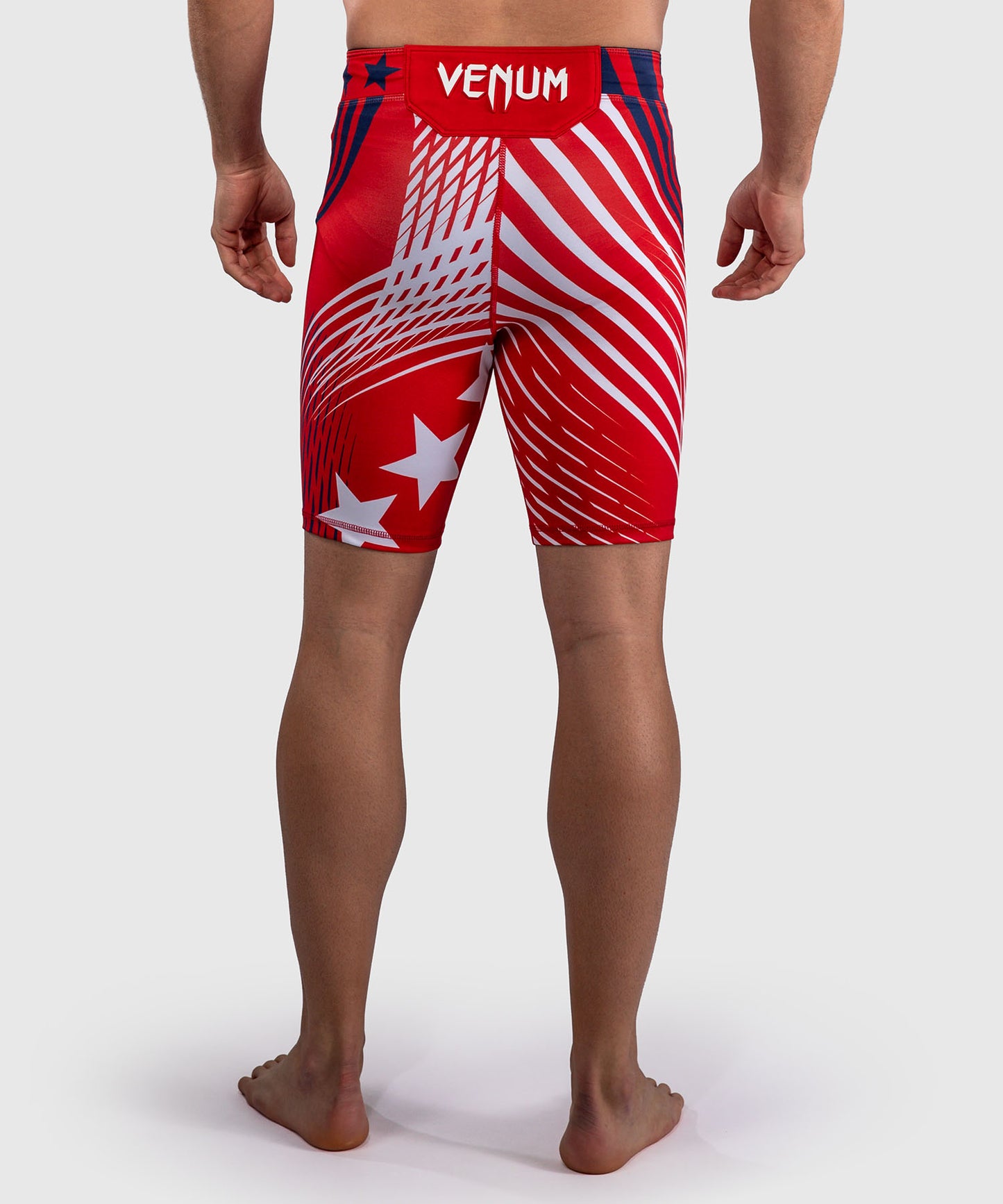 Official UFC Freedom 250 by Venum Authentic Fight Night Vale Tudo Shorts für Herren - Rot