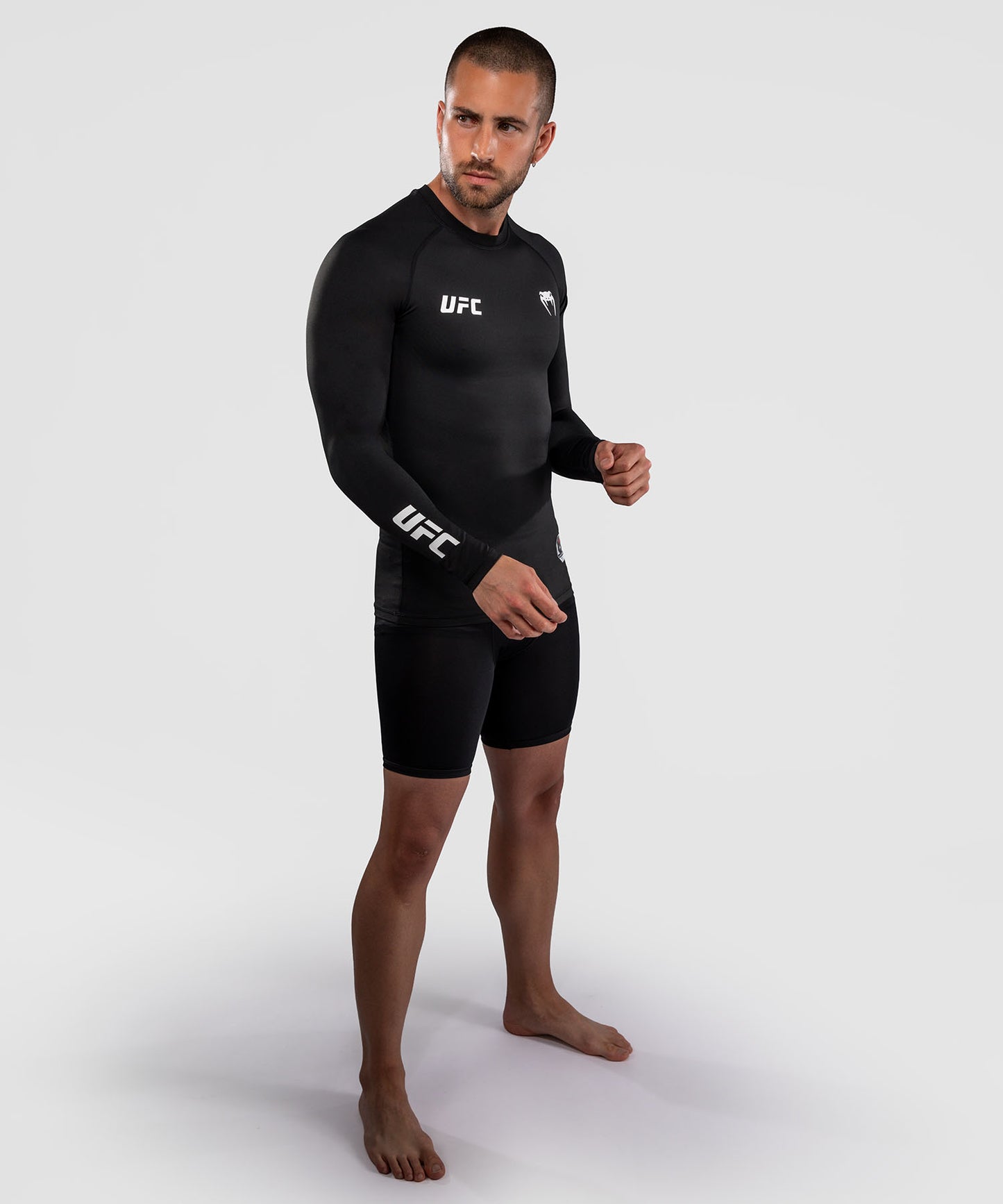 Venum UFC Unity by Venum Authentic Fight Week Herren Funktions-Rashguard Langarm - Schwarz