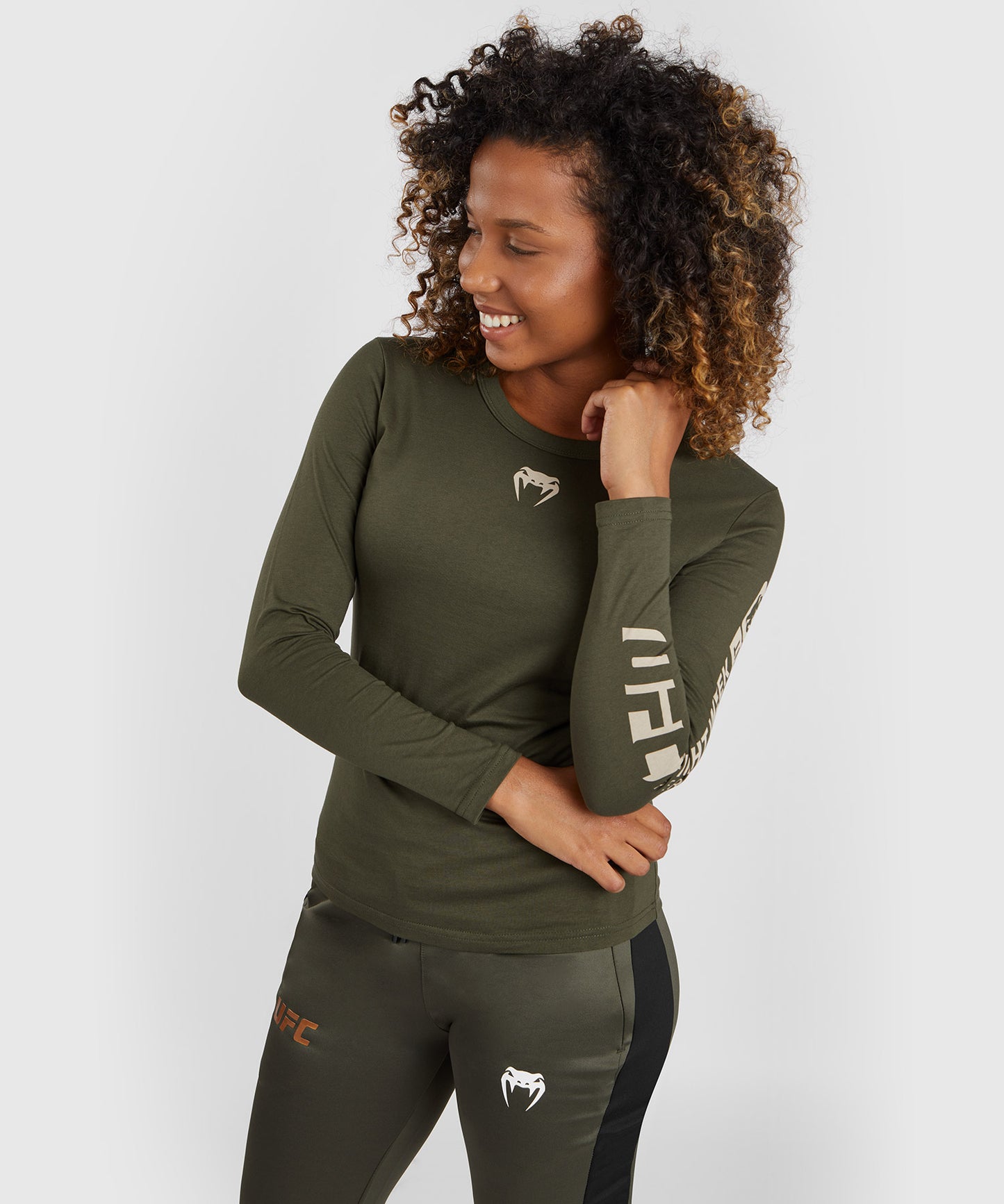 T-shirt à manches longues en coton pour Femmes UFC Adrenaline by Venum Fight Week - Kaki/Bronze