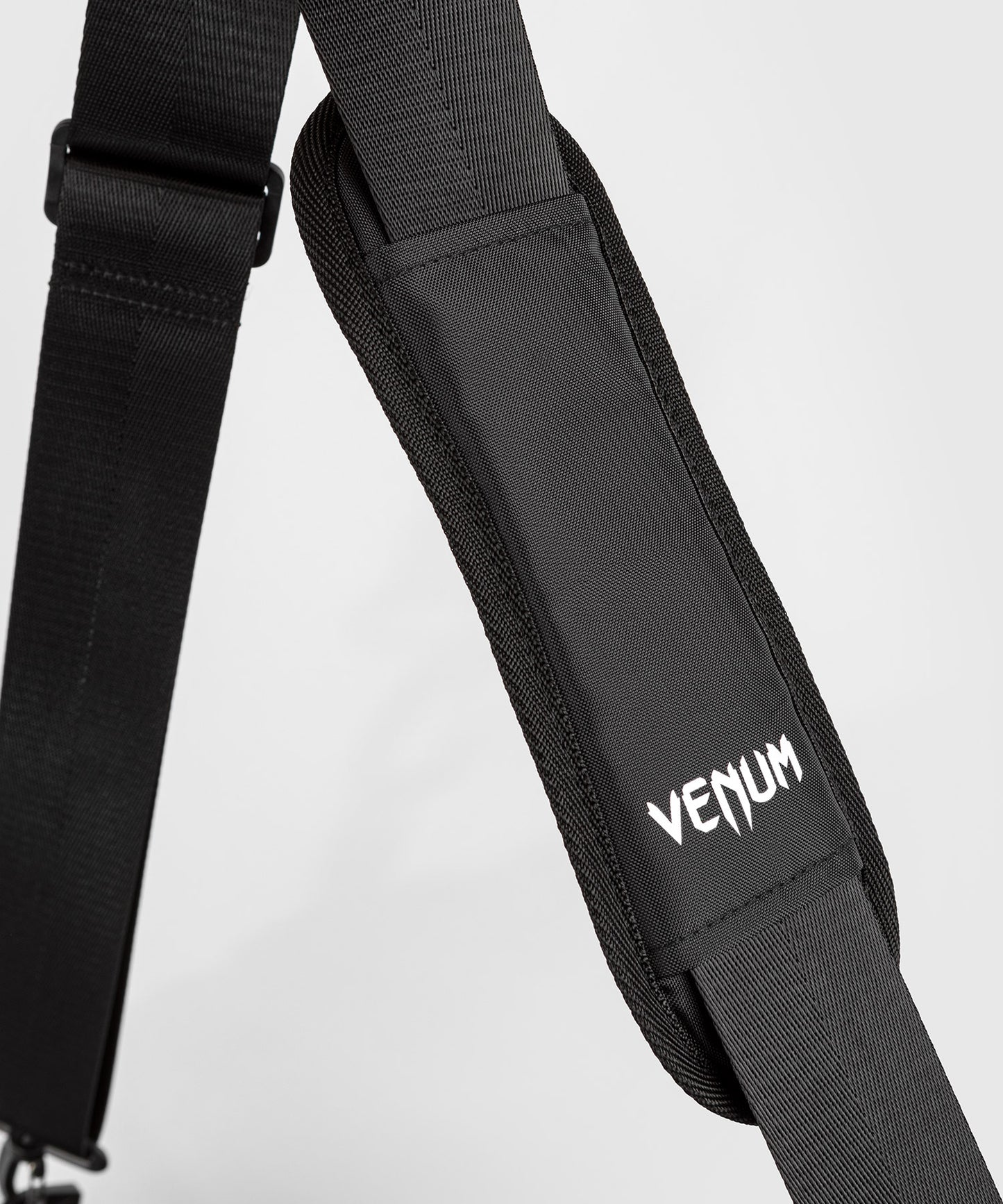 Venum Evo 2 Trainer Lite Sporttasche (55-63L) – Schwarz/Grau