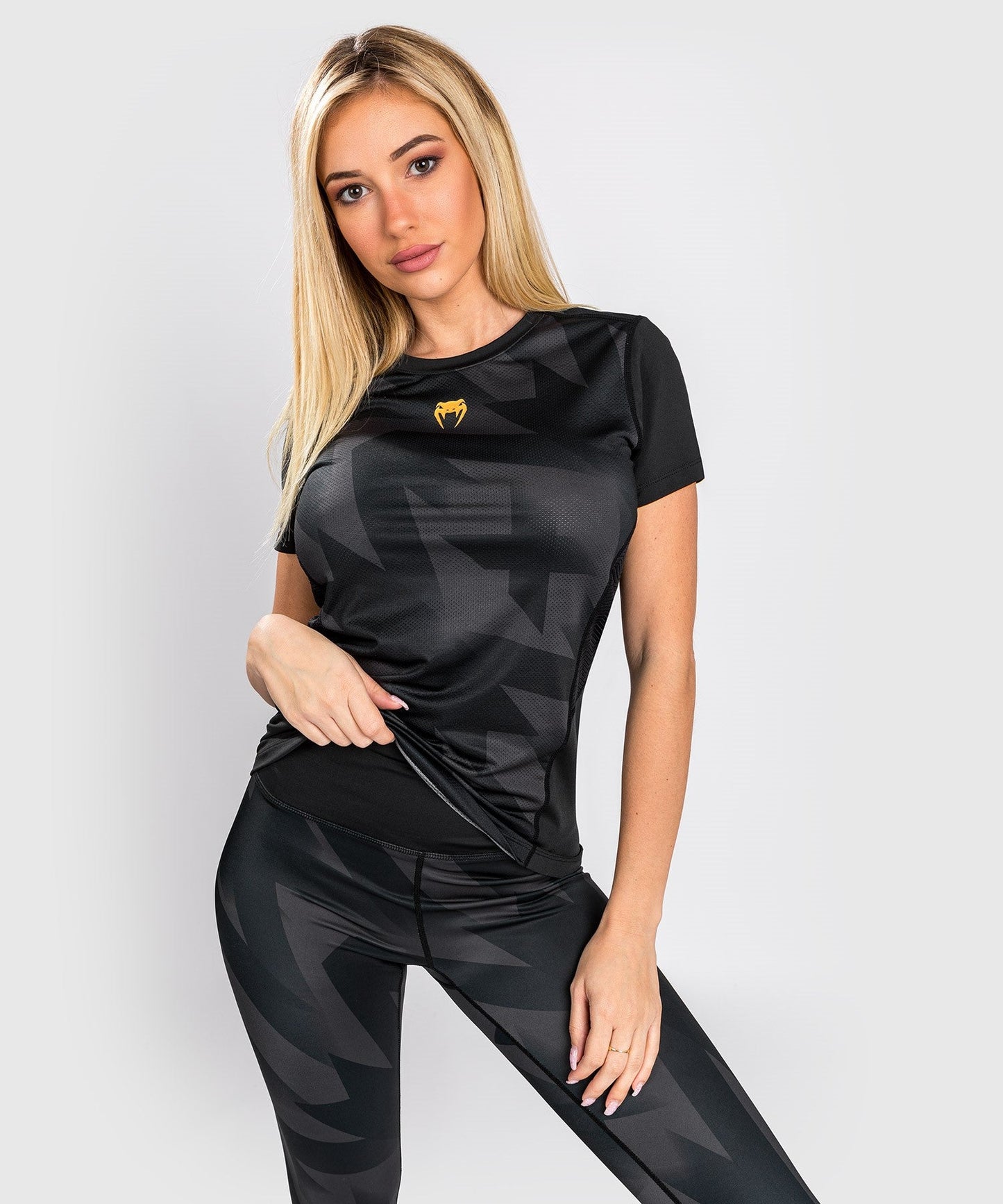 T-Shirt Dry Tech Venum Razor - For Women - Black/Gold
