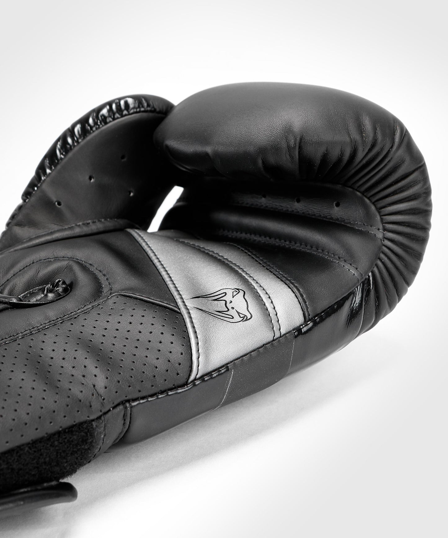 Gants de Boxe Venum Elite Evo - Noir/Noir