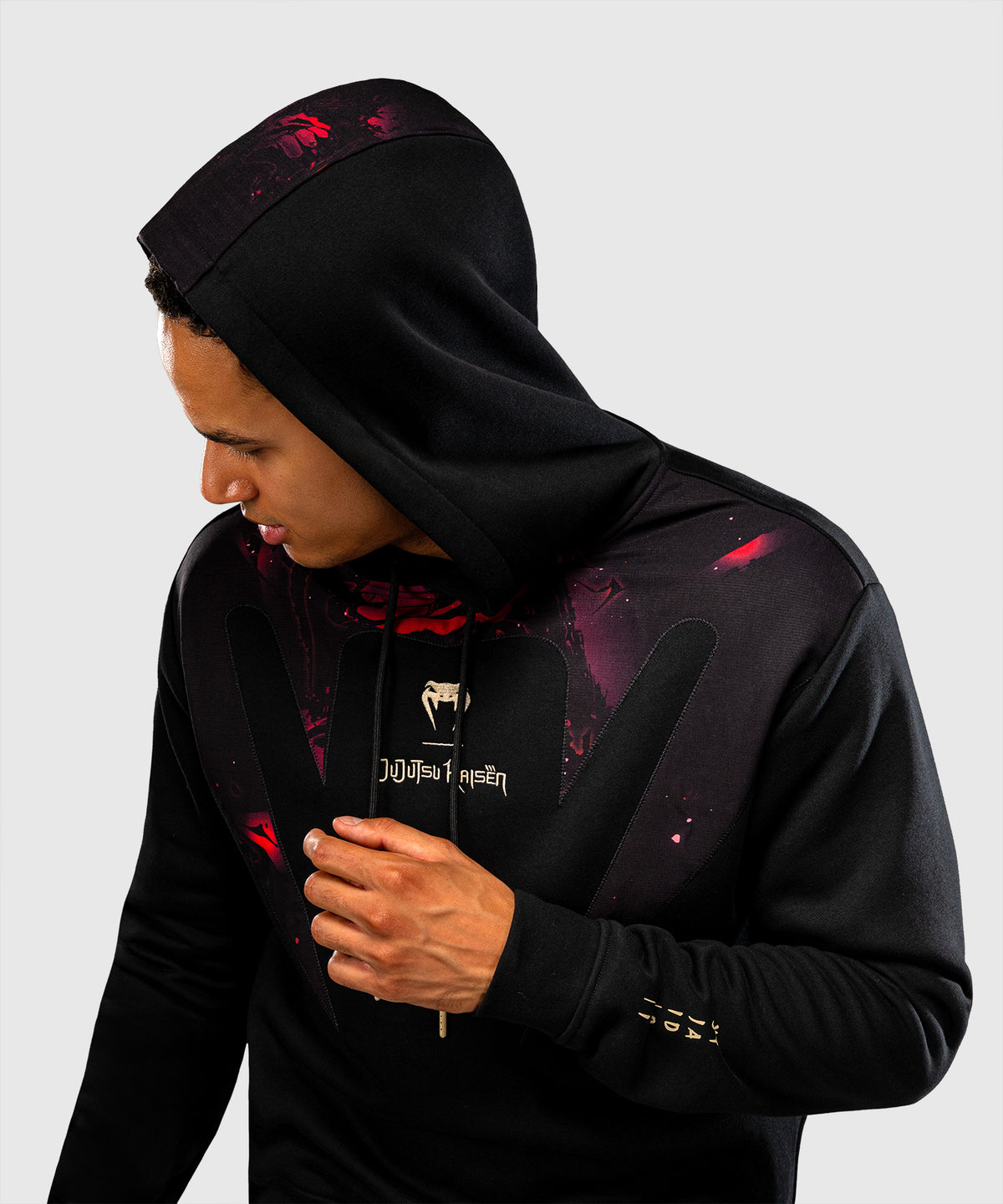 Jujutsu Kaisen x Venum Itadori Sudadera con Capucha  – Negro/Rojo