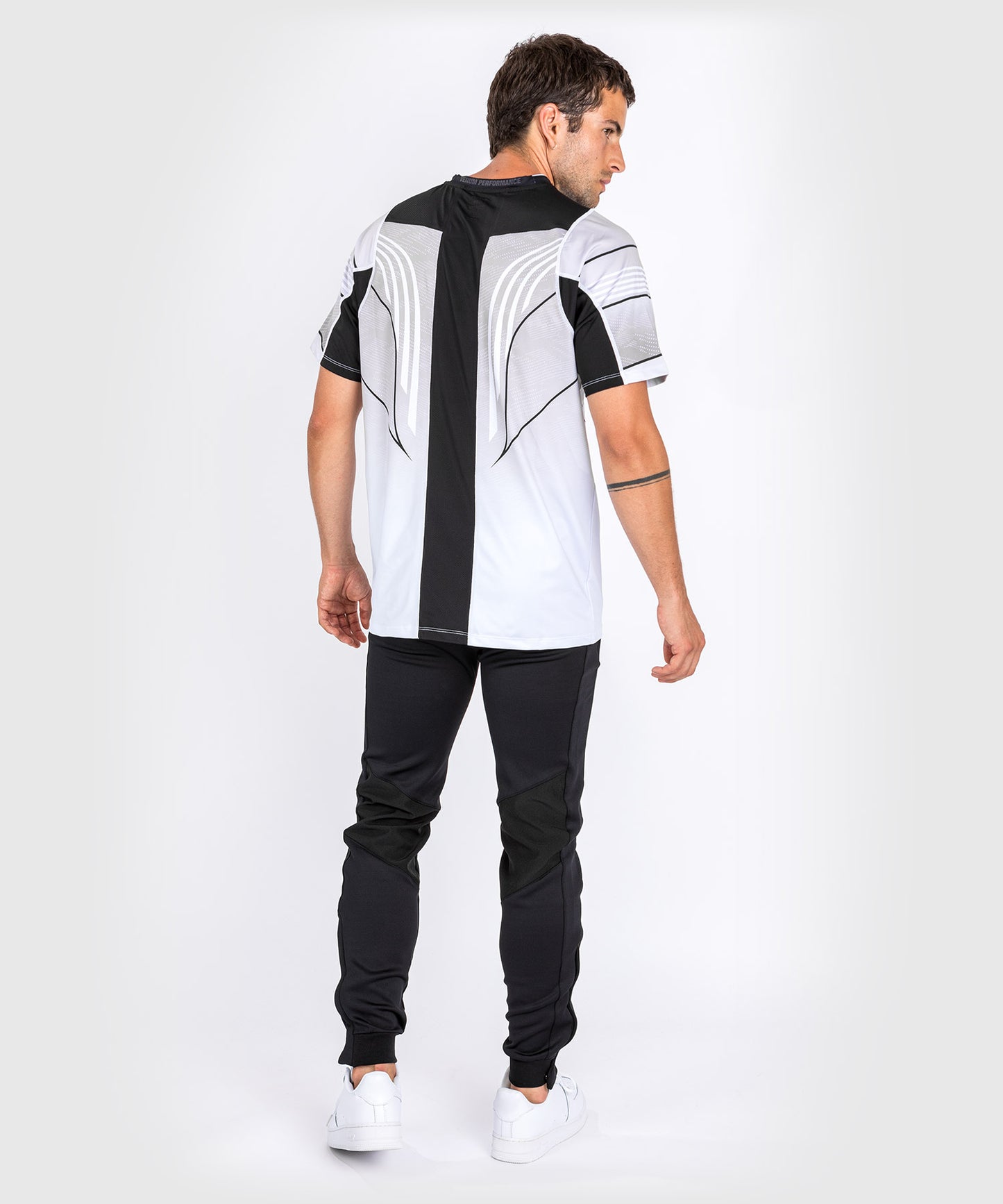T-Shirt Technique Homme UFC Venum Authentic Fight Night 2.0 - Blanc