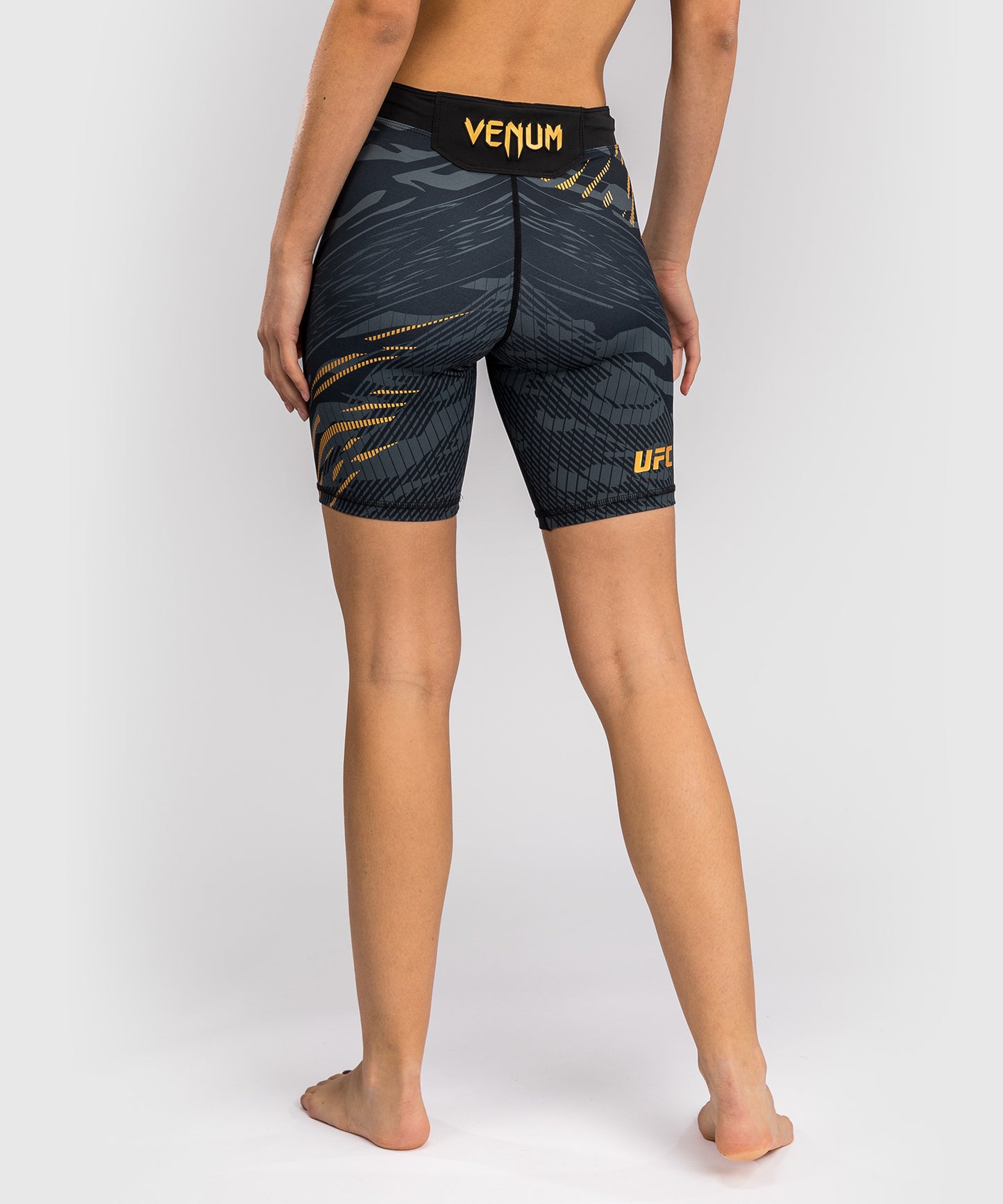 Shorts Vale Tudo pour Femmes UFC Fusion by Venum Authentic Fight Night - Coupe Longue - Champion