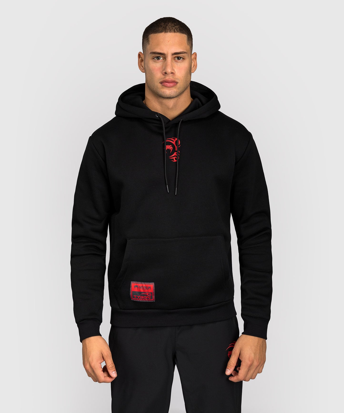 Venum x Mike Tyson Tiger Sudadera con Capucha - Negro Profundo/Rojo Intenso