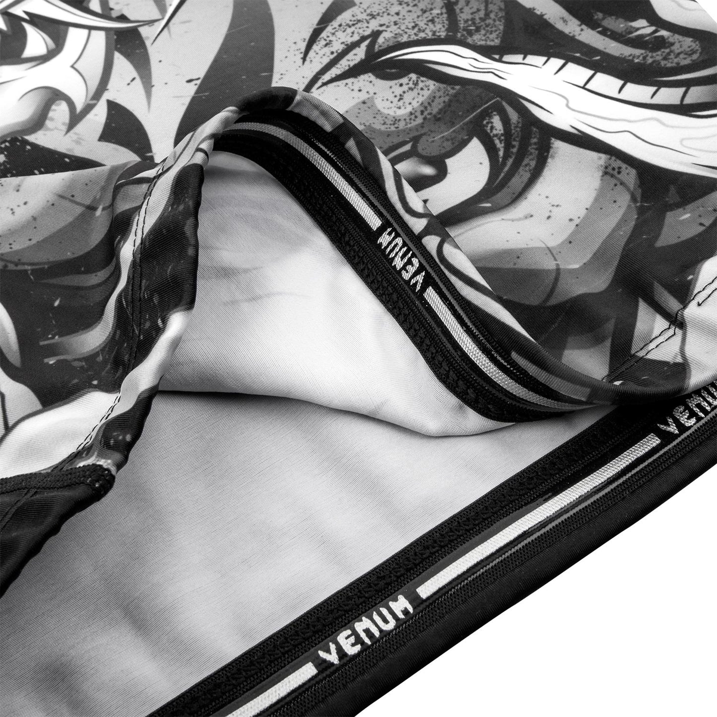Rashguard Venum Devil - Manches longues - Blanc/Noir
