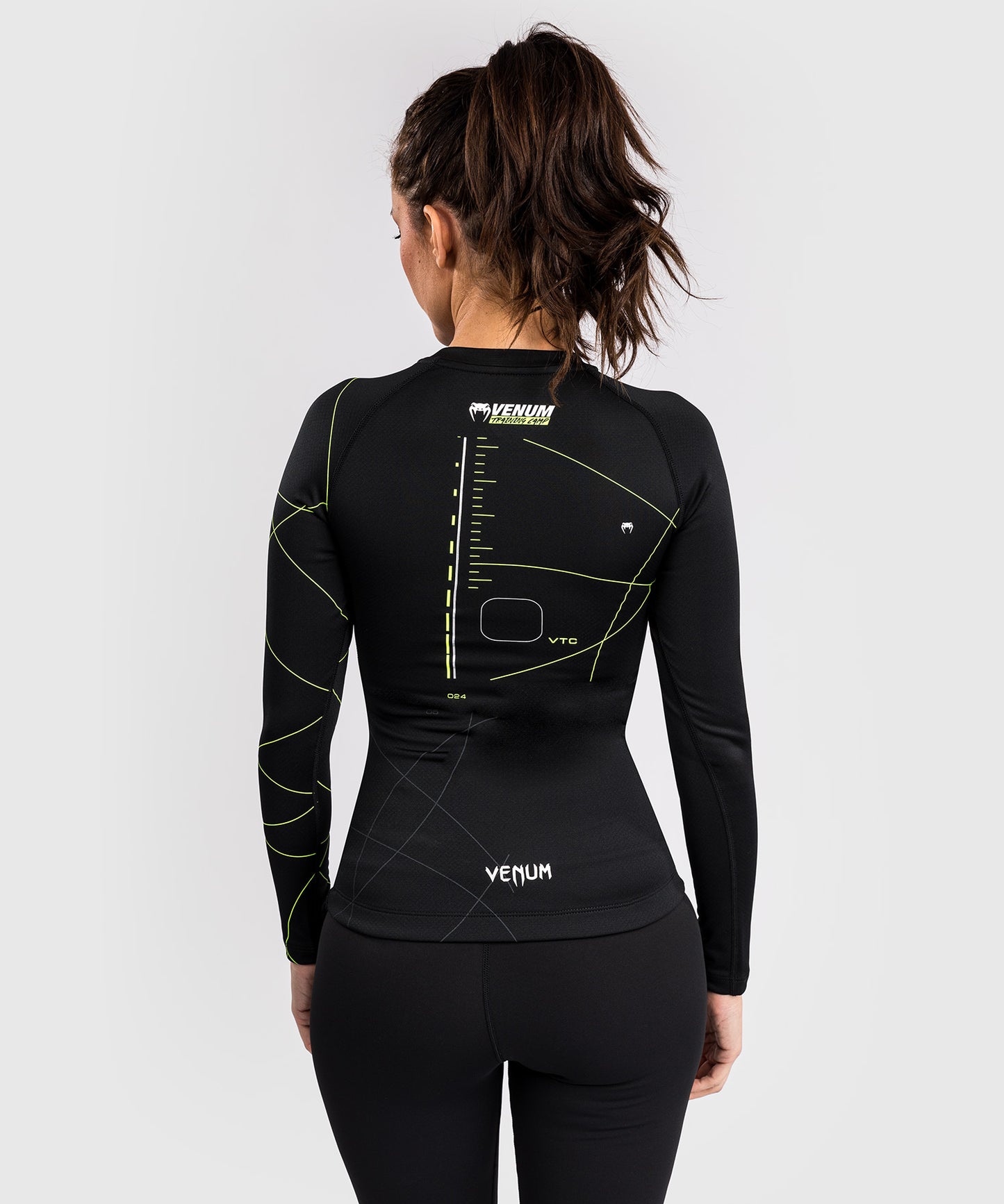 Rashguard Manches Longues Venum Training Camp 4.0 - Noir/Vert Fluo