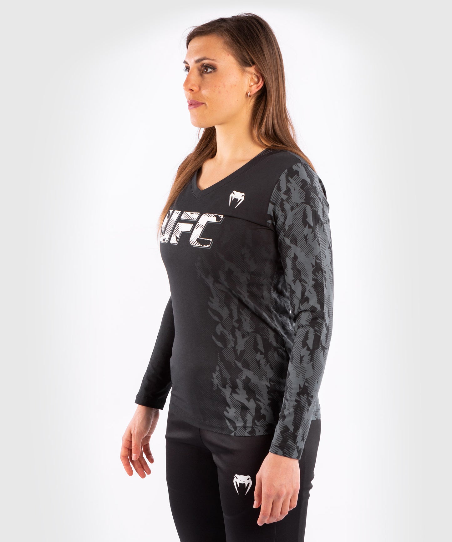UFC Venum Authentic Fight Week Women's Long Sleeve T-shirt - Black