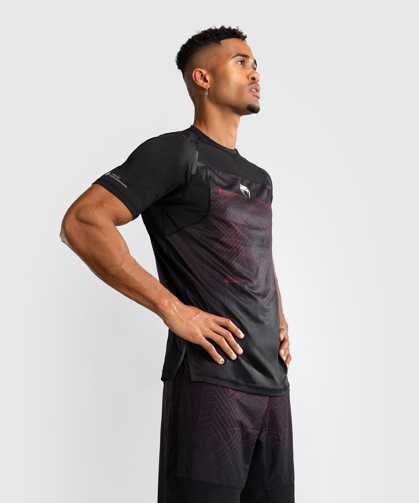 T-Shirt Dry-Tech Venum G-Fit Air - Noir Profond/Rouge Feu