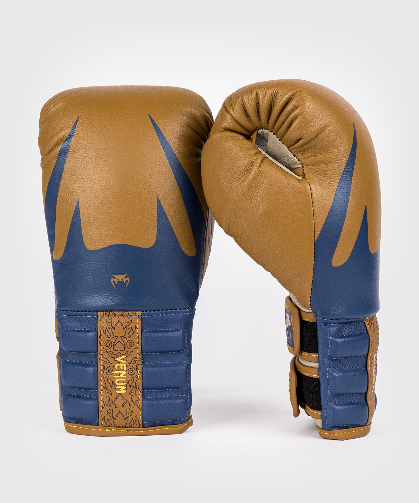 Venum Reverso Boxing Gloves - Camel / Royal Blue