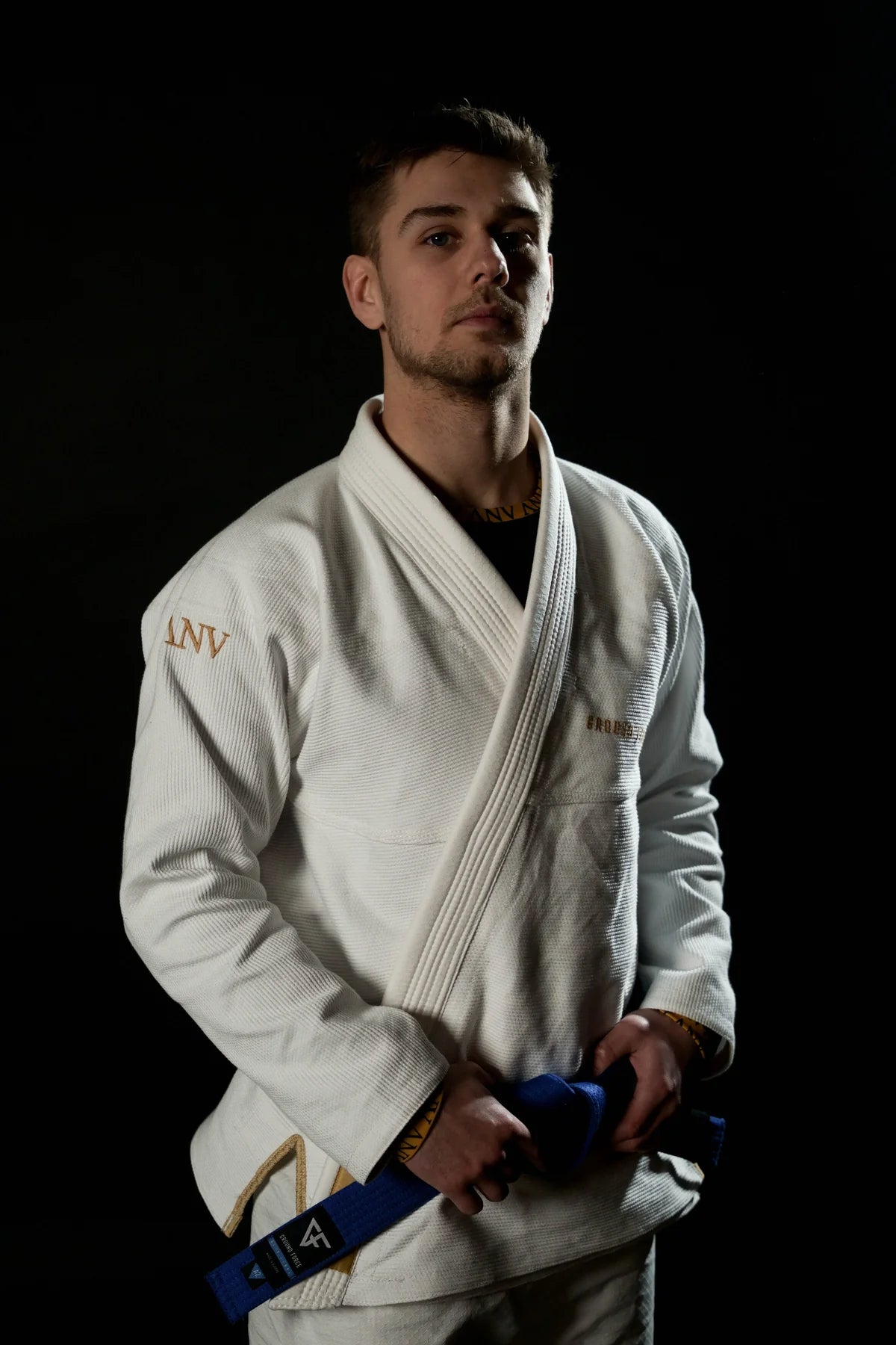 Kimono de JJB Ground Force Acta Non Verba - Blanc