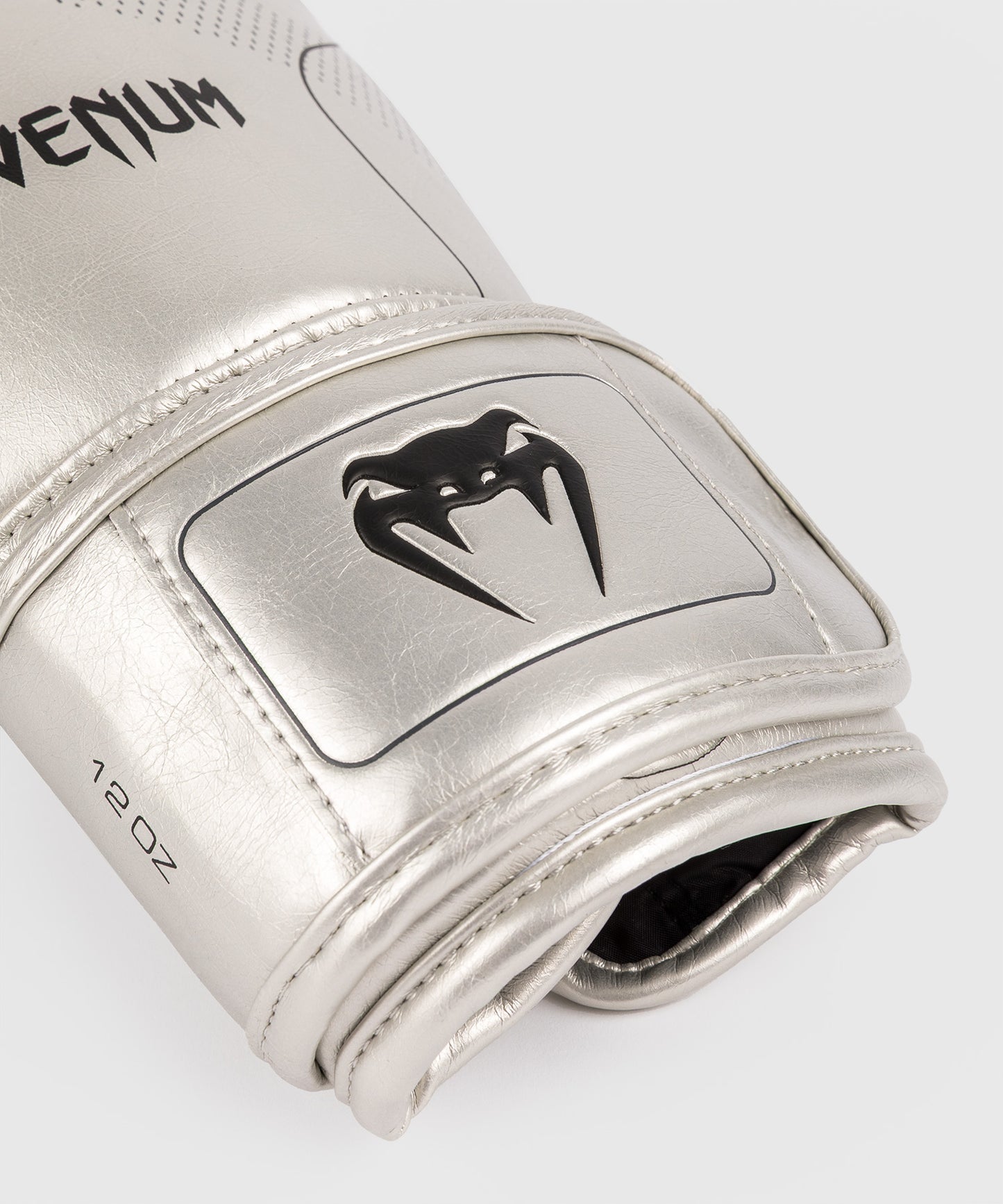 Gants de Boxe Venum Nexus – Argent/Noir