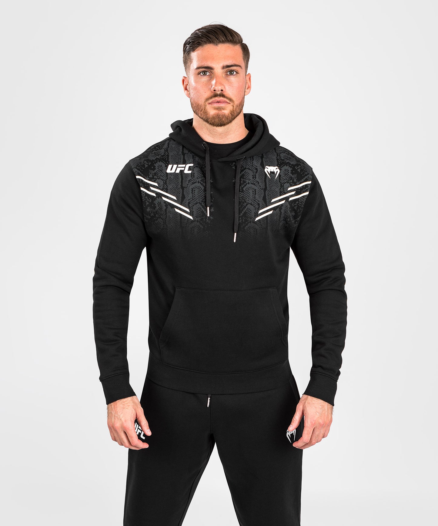 Sweatshirt à Capuche pour Hommes UFC Adrenaline by Venum Replica - Noir