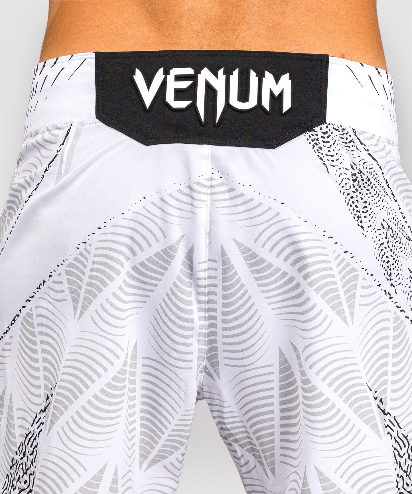 UFC Zenith by Venum Authentic Fight Night Kurze Passform Fight Short Herren - Weiß