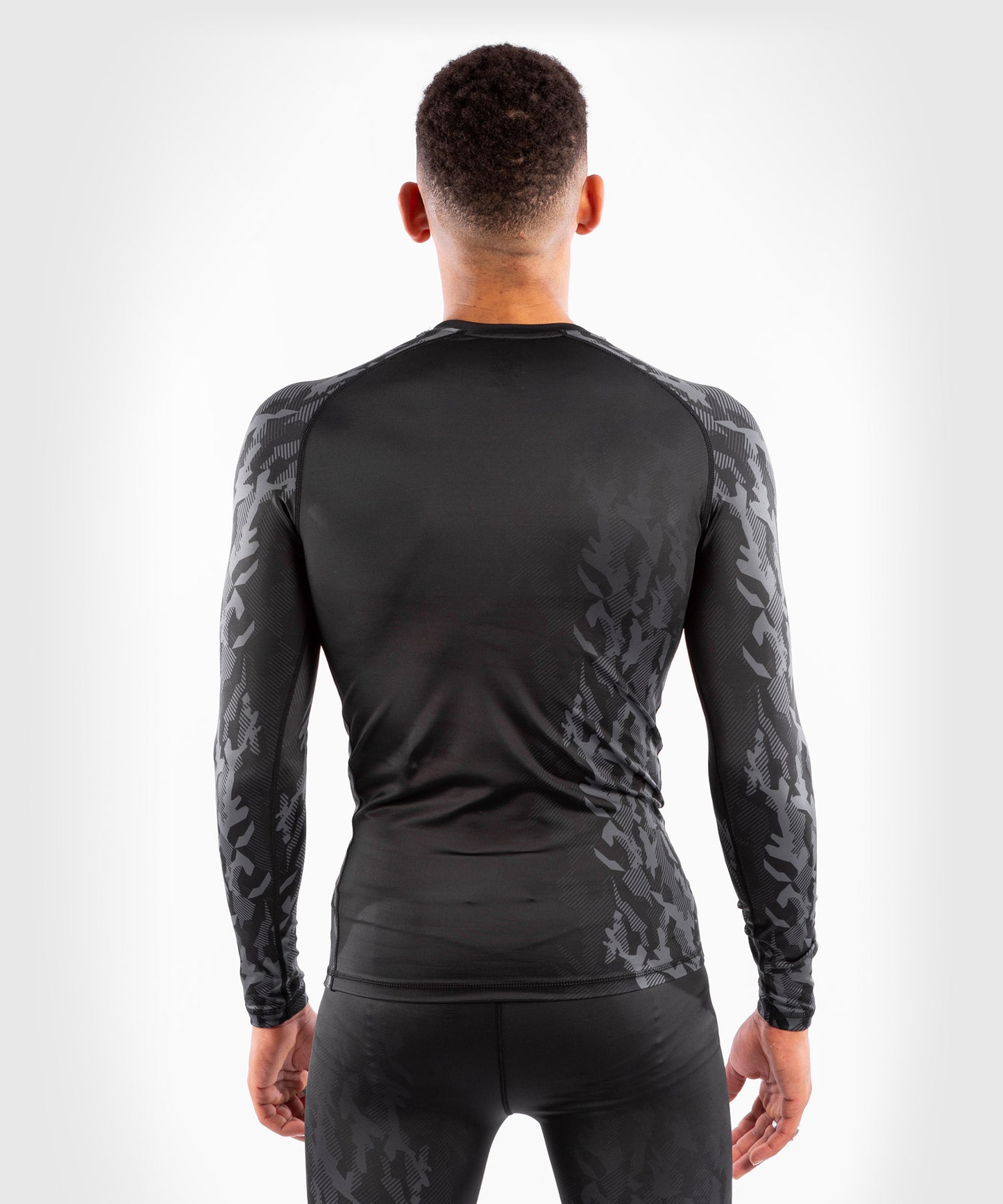 T-shirt de Compression Manches Longues Homme UFC Venum Authentic Fight Week - Noir