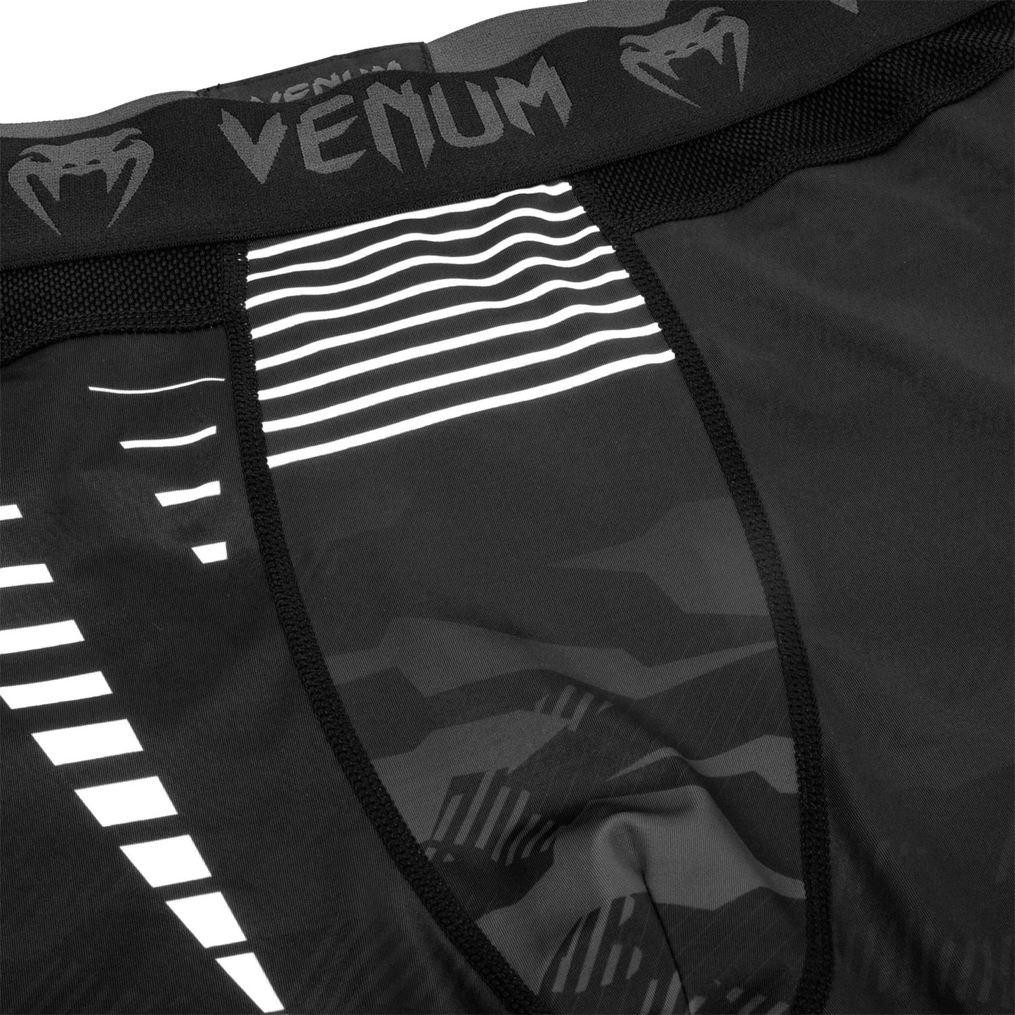 Venum Okinawa 2.0 Compression Pants - Black/White