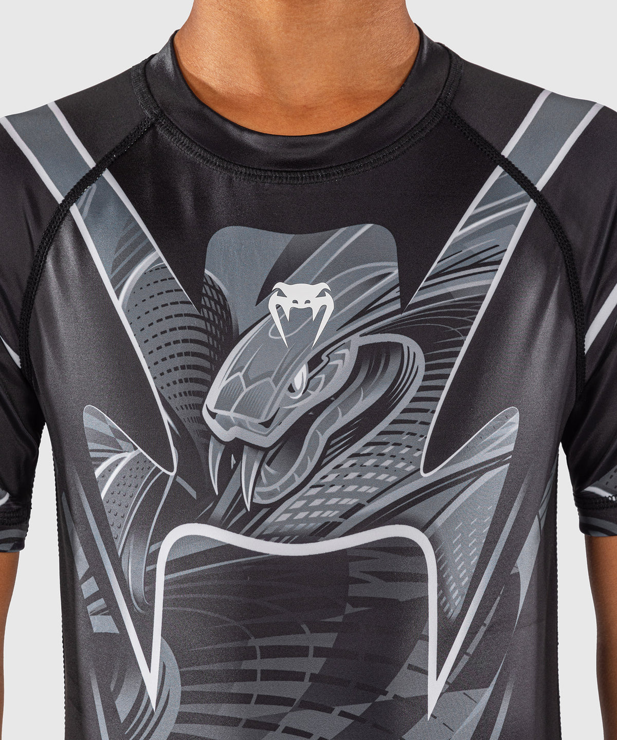 Venum Crimson Viper 2.0 Rashguard de manga corta para niño - Negro/Gris