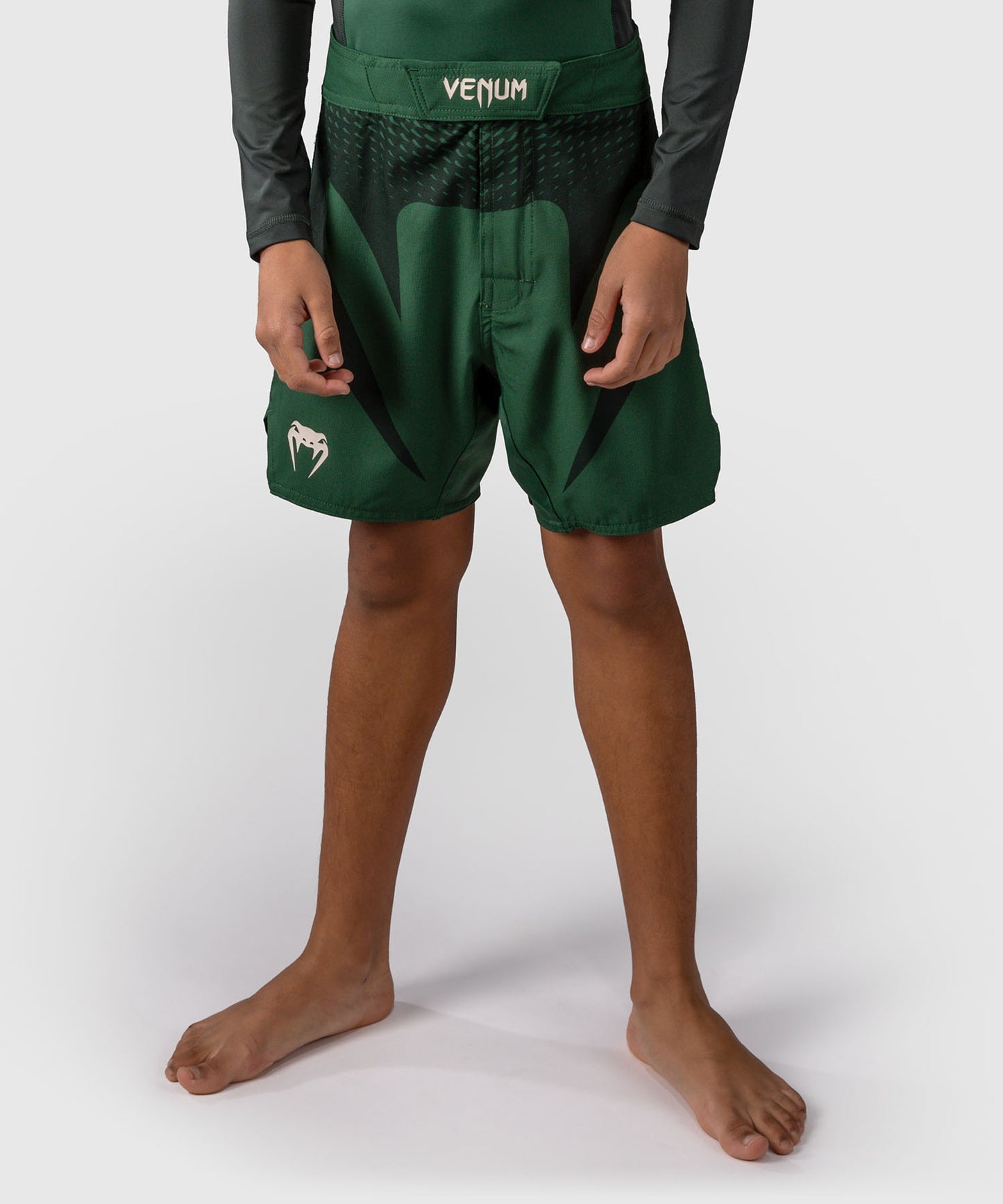 Venum Attack Fightshorts Niños - Verde Bosque/ Blanco Roto