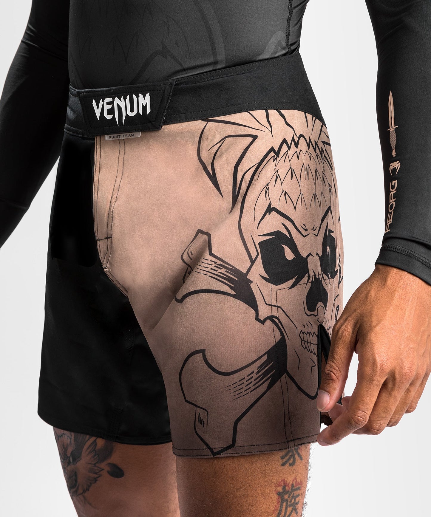 Venum Reorg MMA shorts - Black
