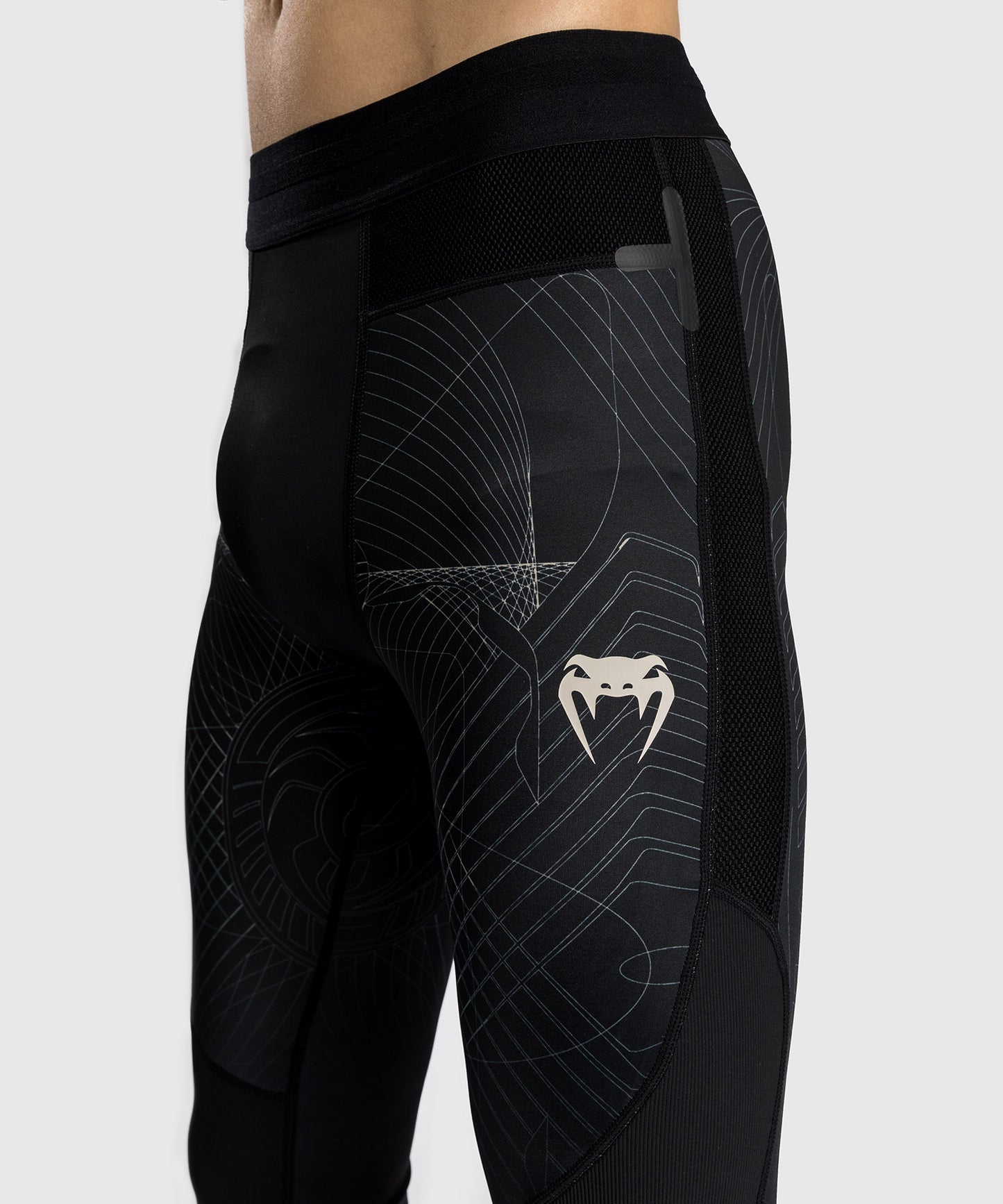 Venum G-Fit Air Kompressionshose für Männer - Tiefschwarz/Wüstensand