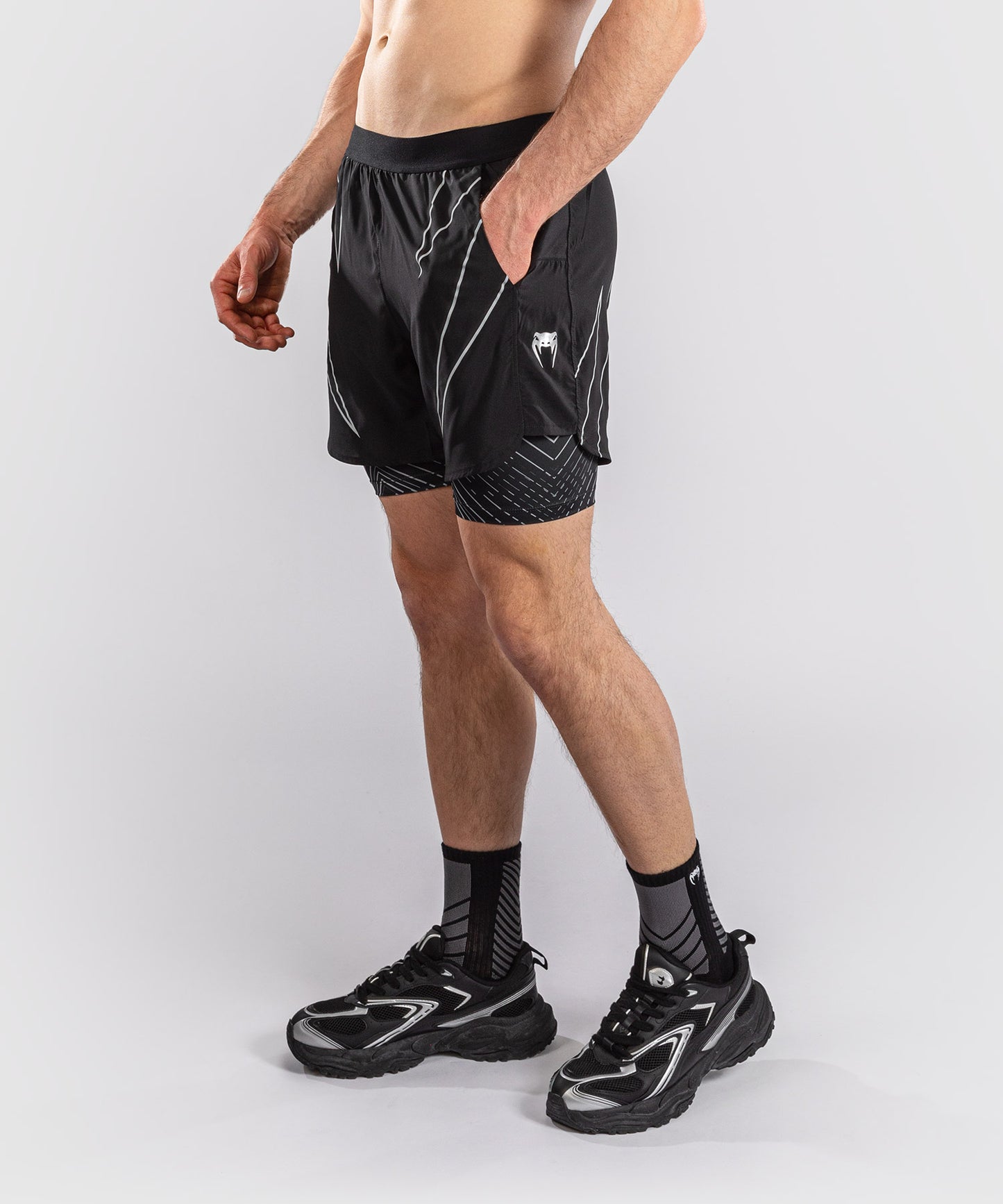 Venum Midnight Fury Pantalón Corto de Entrenamiento – Negro/Gris/Plata