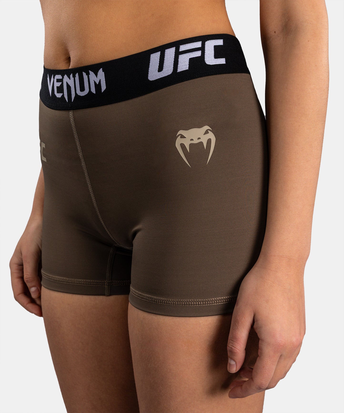 Venum UFC Unity by Venum Authentic Fight Week Damen Funktions-Kompressionsshorts - Braun