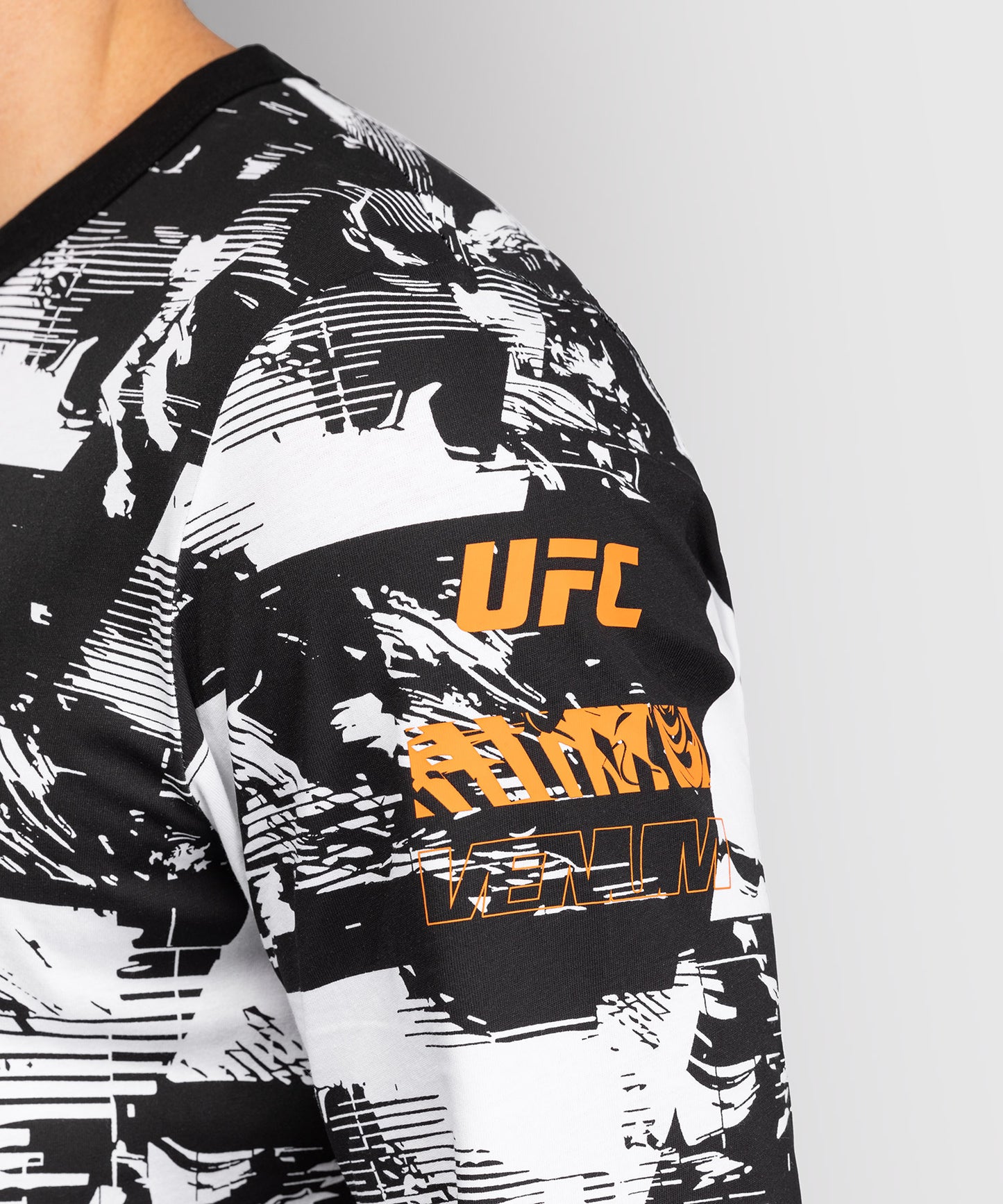 Men's UFC Zenith by Venum White Authentic Fight Week Long Sleeve T-Shirt