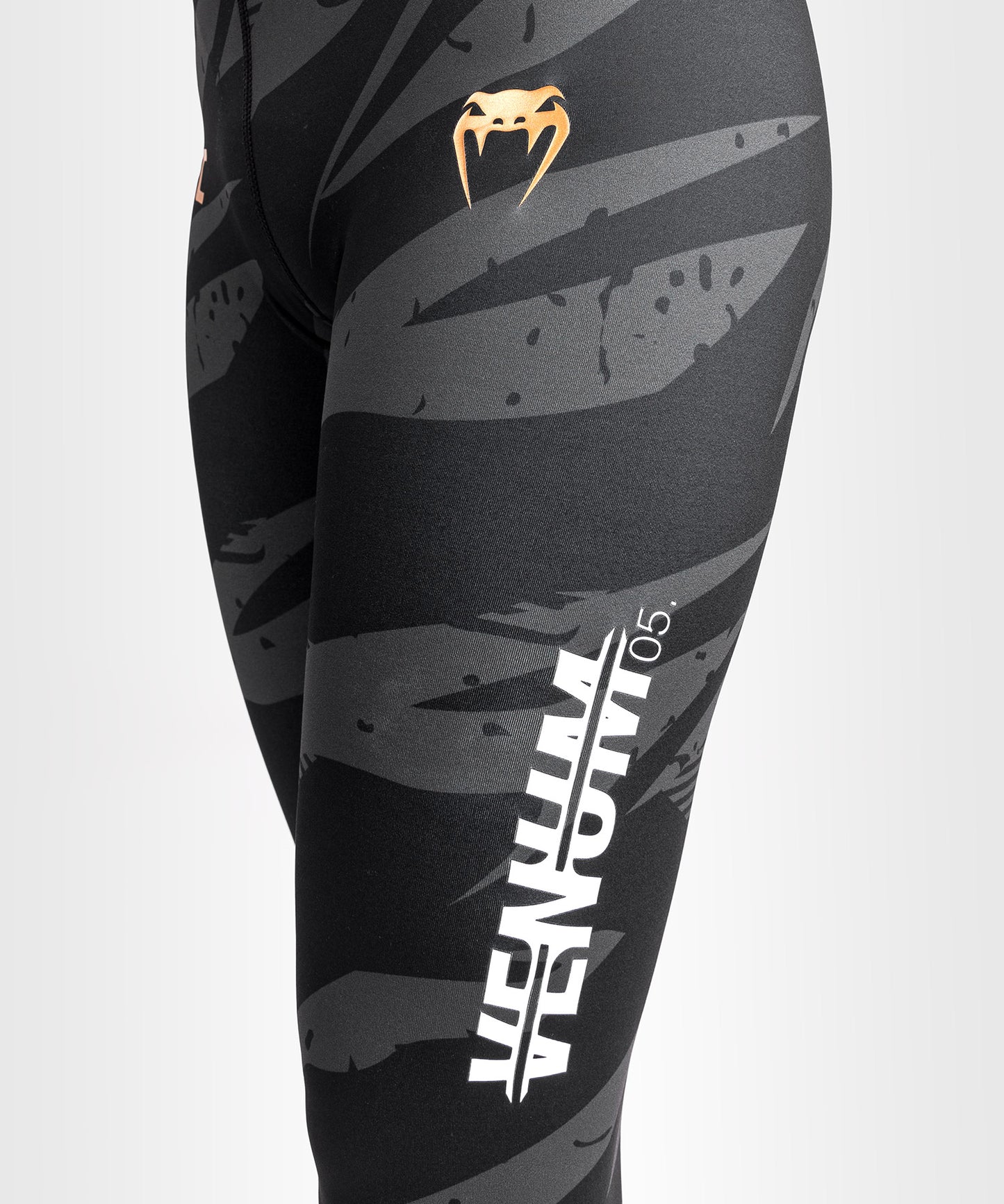 UFC Adrenaline by Venum Fight Week performance Leggings - Urban Camo