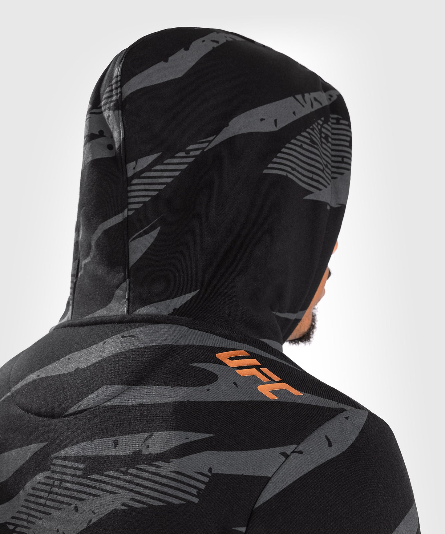 UFC Adrenaline by Venum Fight Week Felpa Con Cappuccio da Uomo - Urban Camo